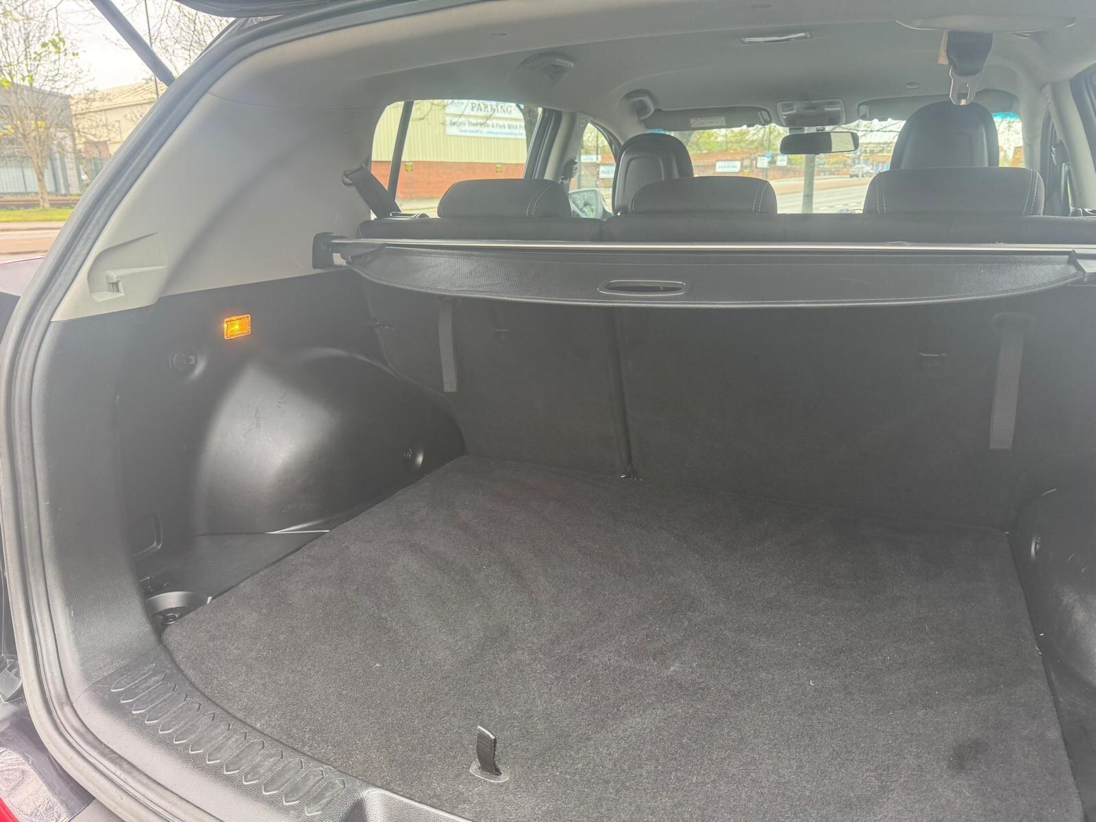 Kia Sportage - Image 36