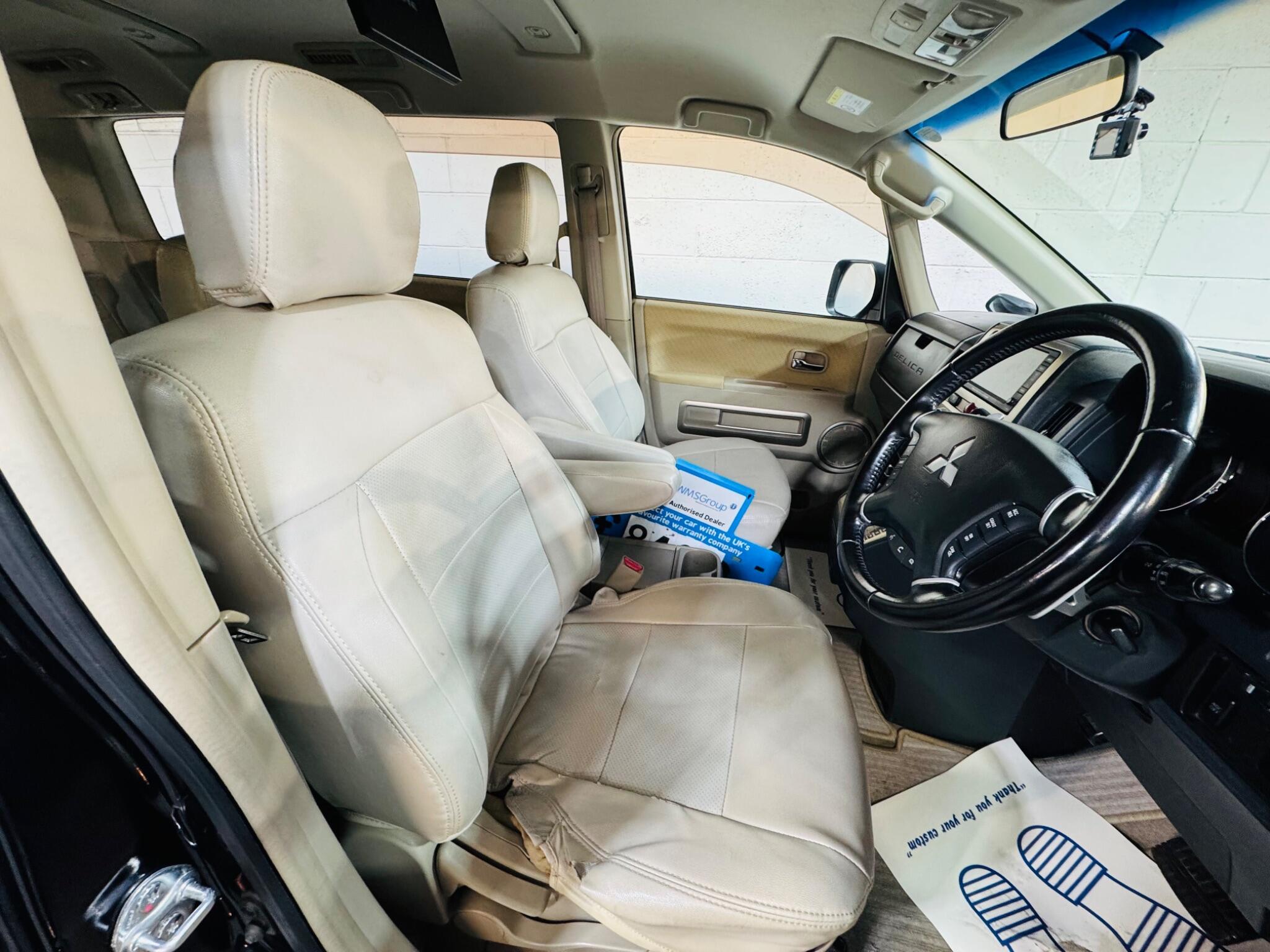 Mitsubishi Delica - Image 7