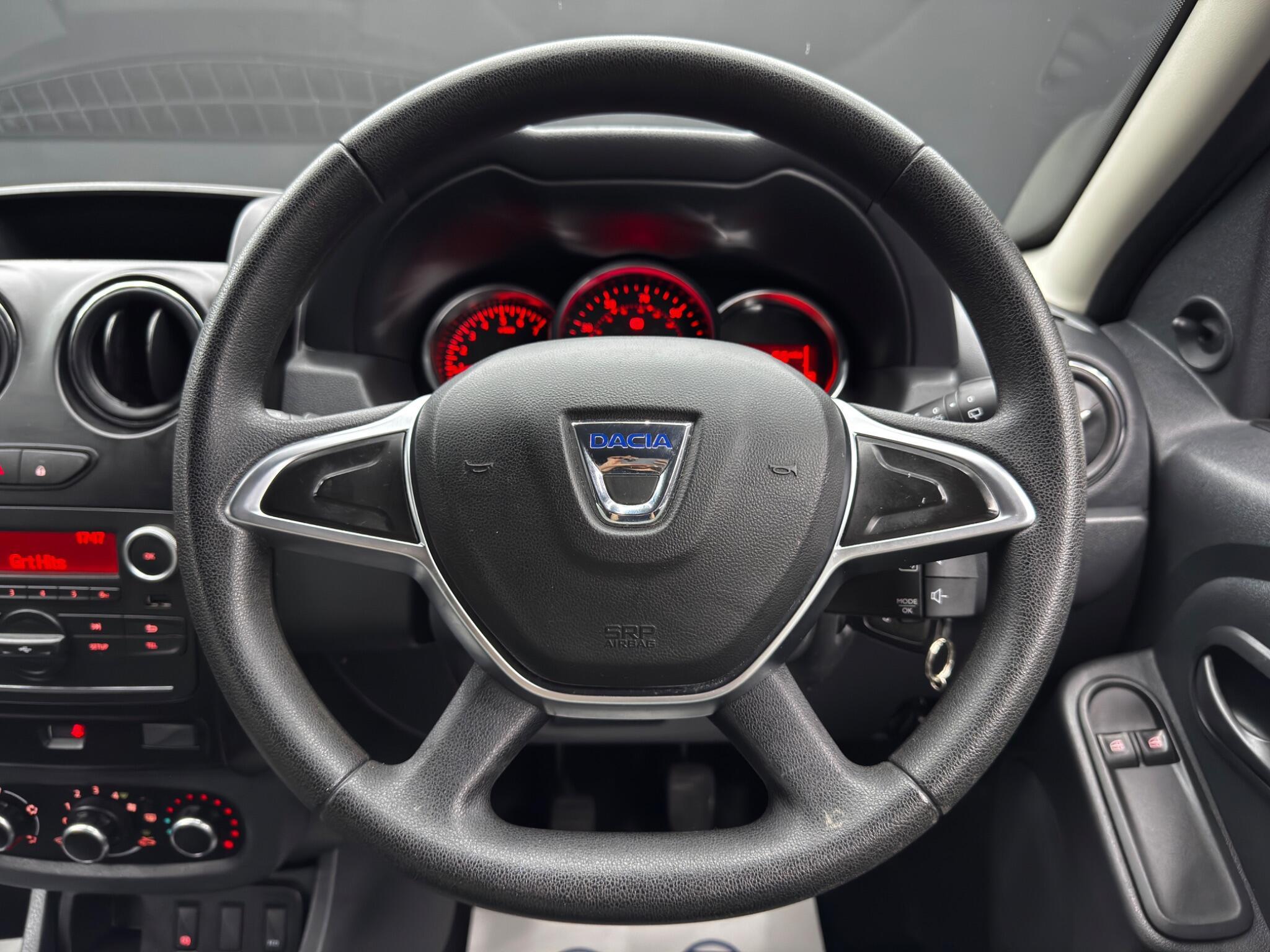 Dacia Duster - Image 19