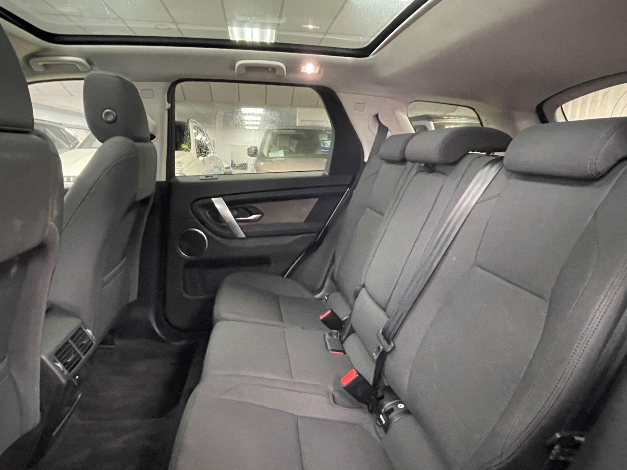 Land Rover DISCOVERY SPORT - Image 30