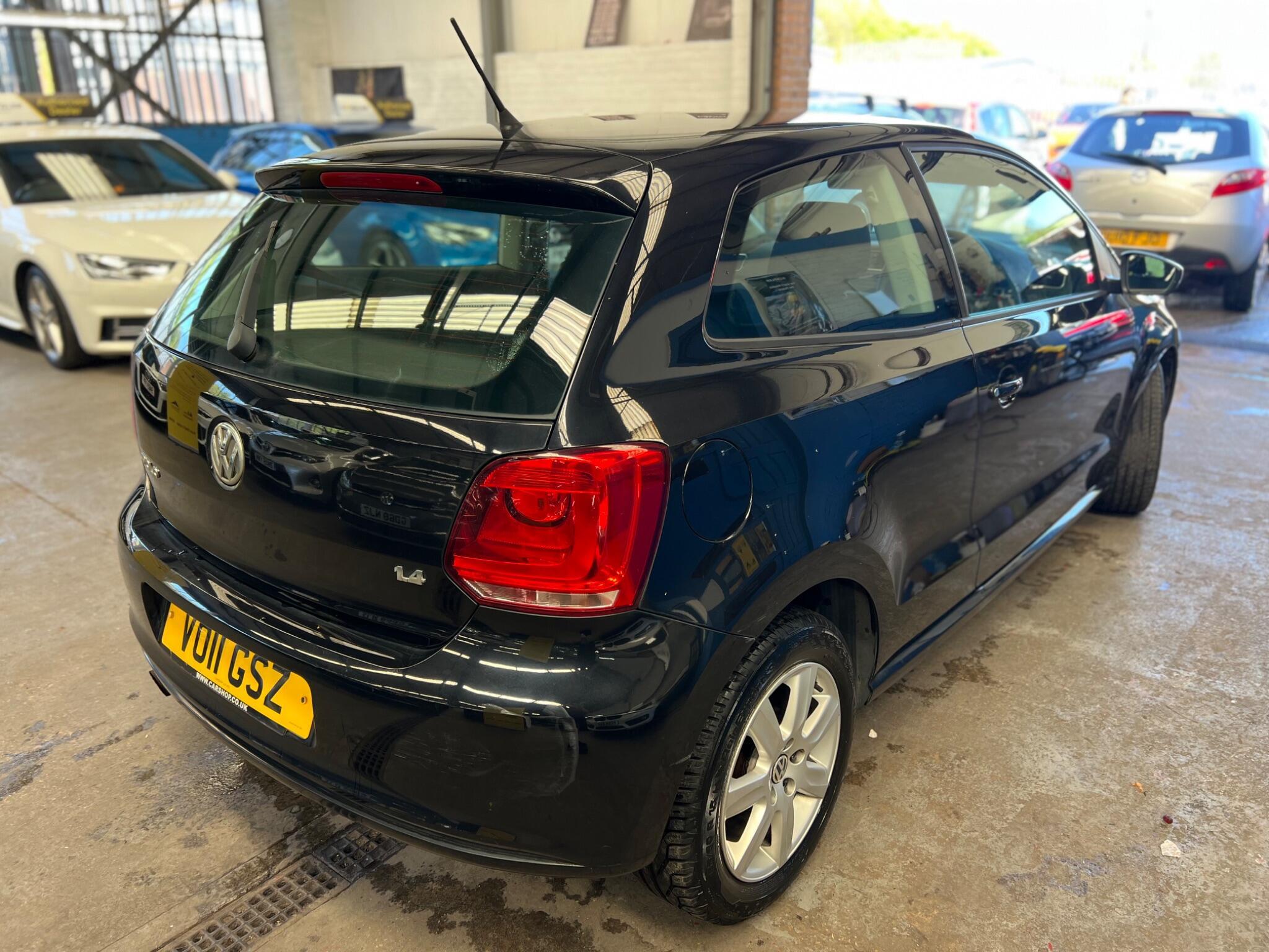 Volkswagen Polo - Image 8