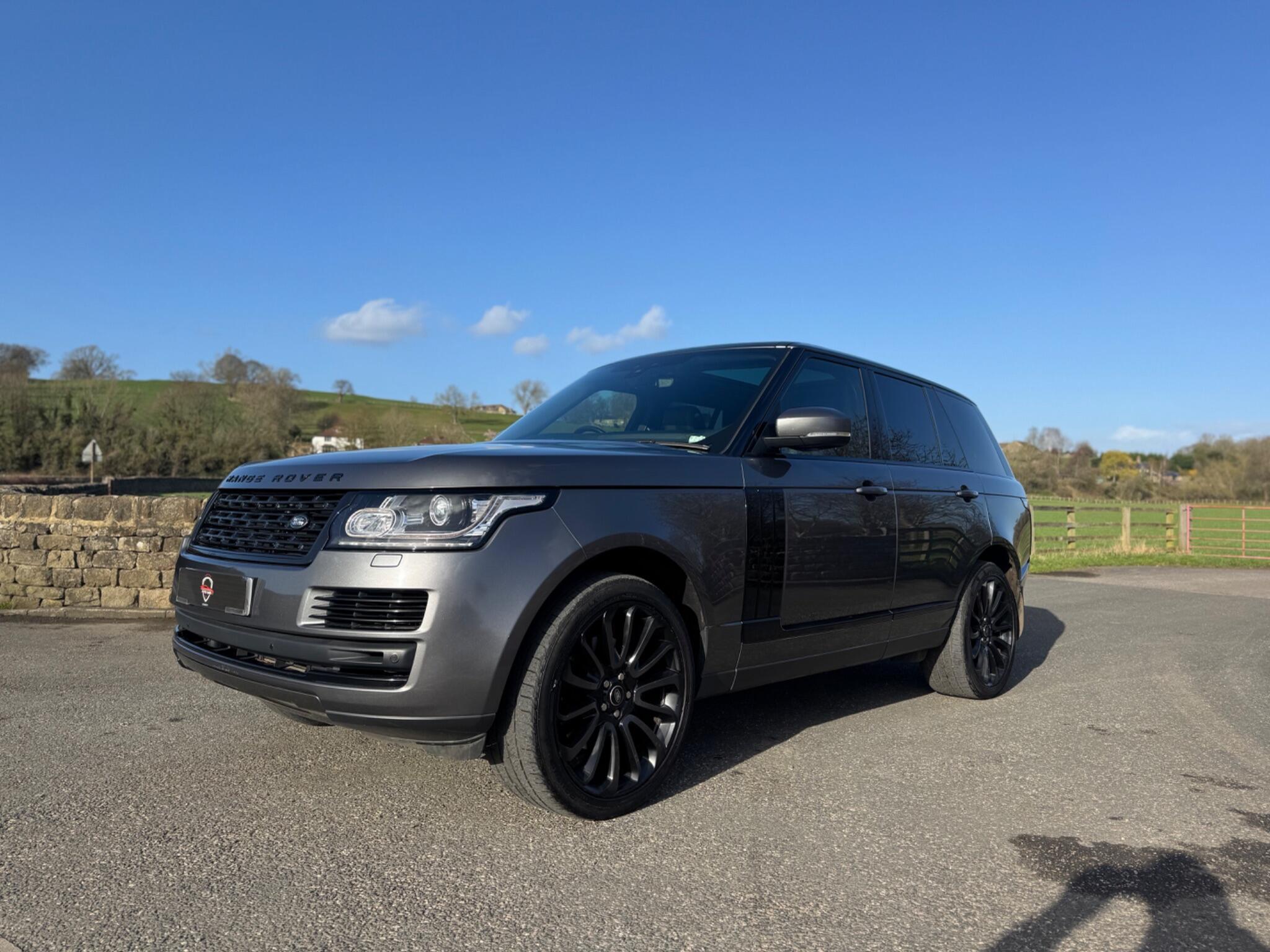 Land Rover Range Rover - Image 12