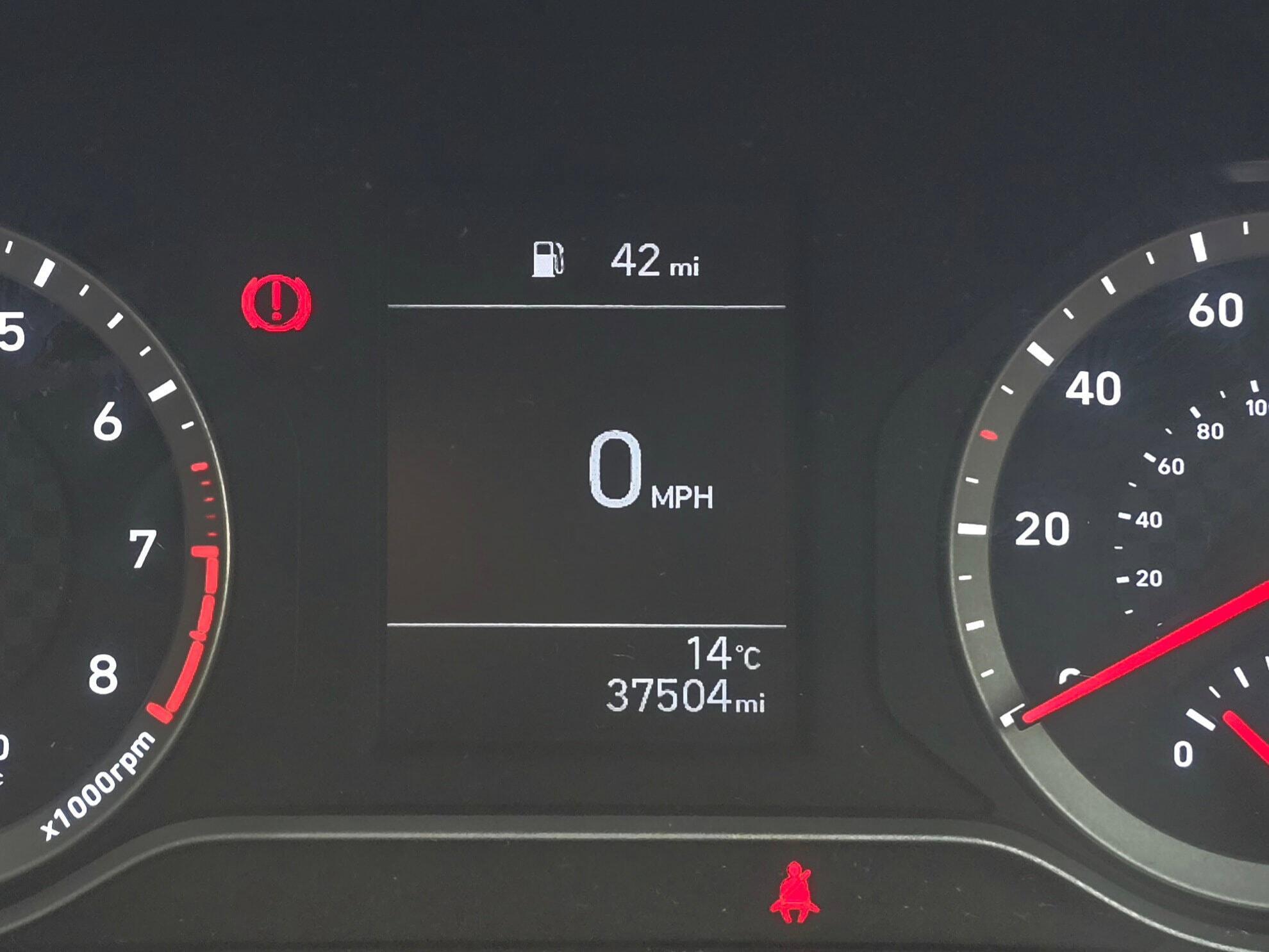 Hyundai i10 - Image 8