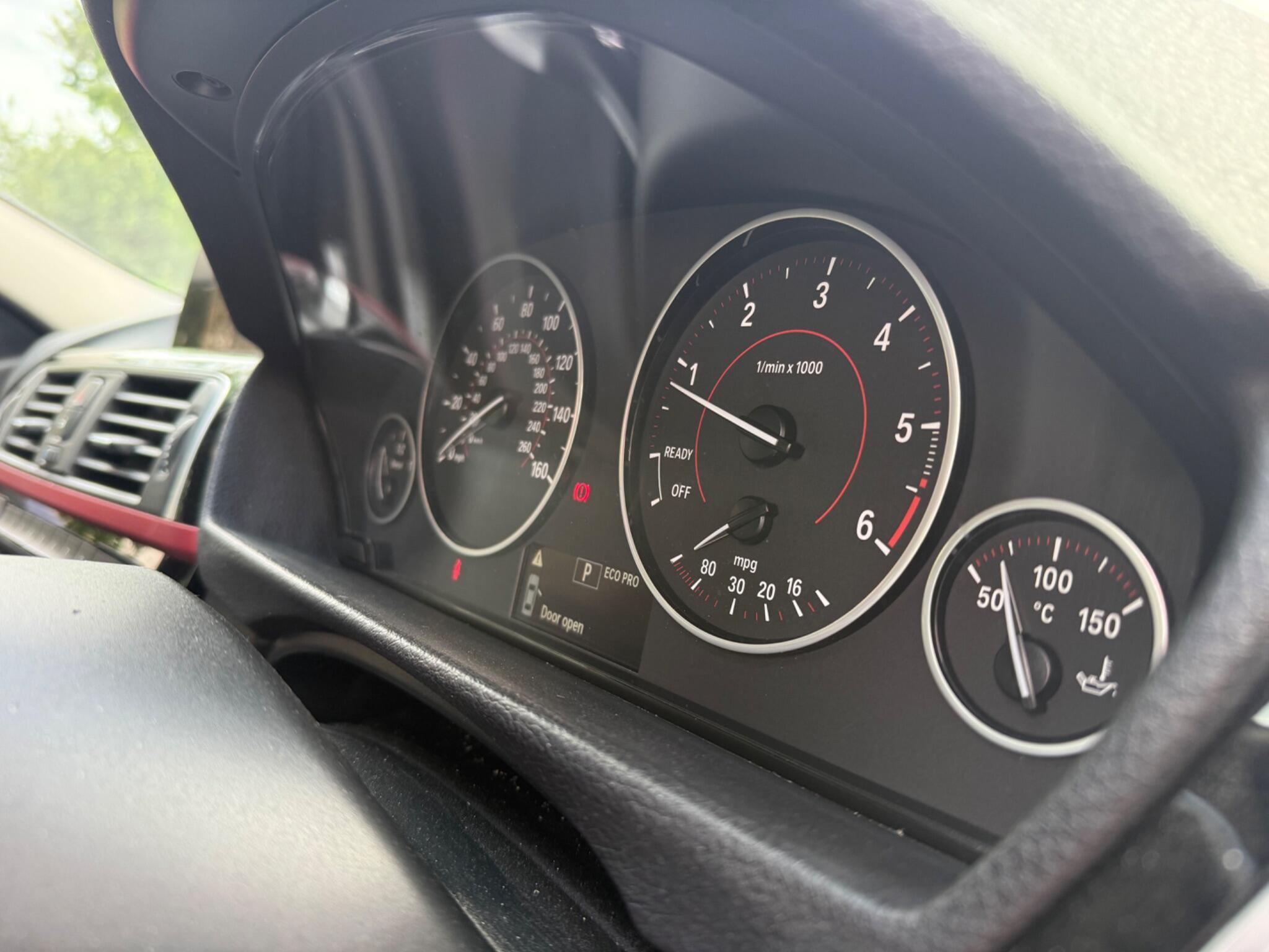 BMW 3 Series - Image 12