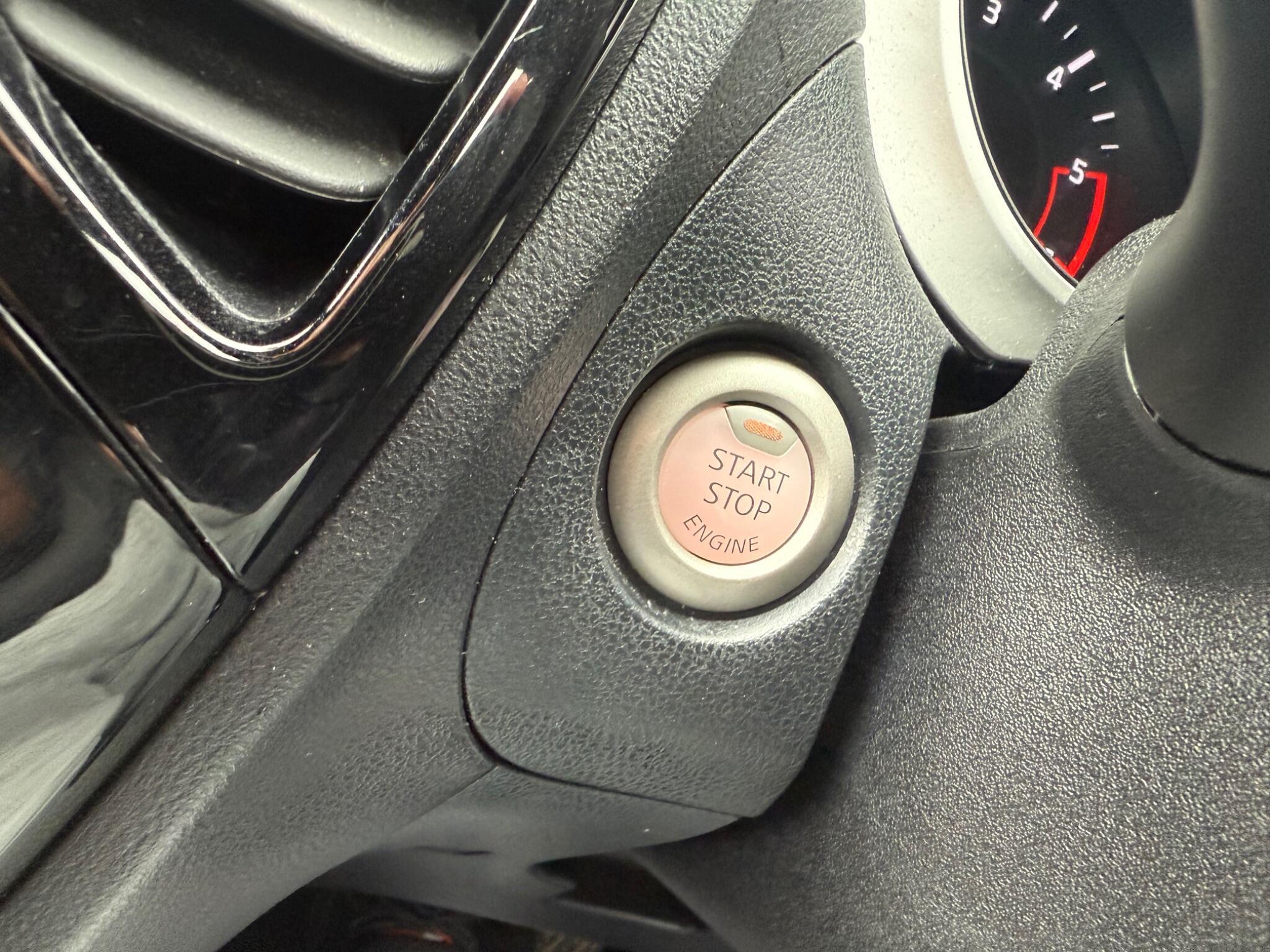 Nissan Juke - Image 16