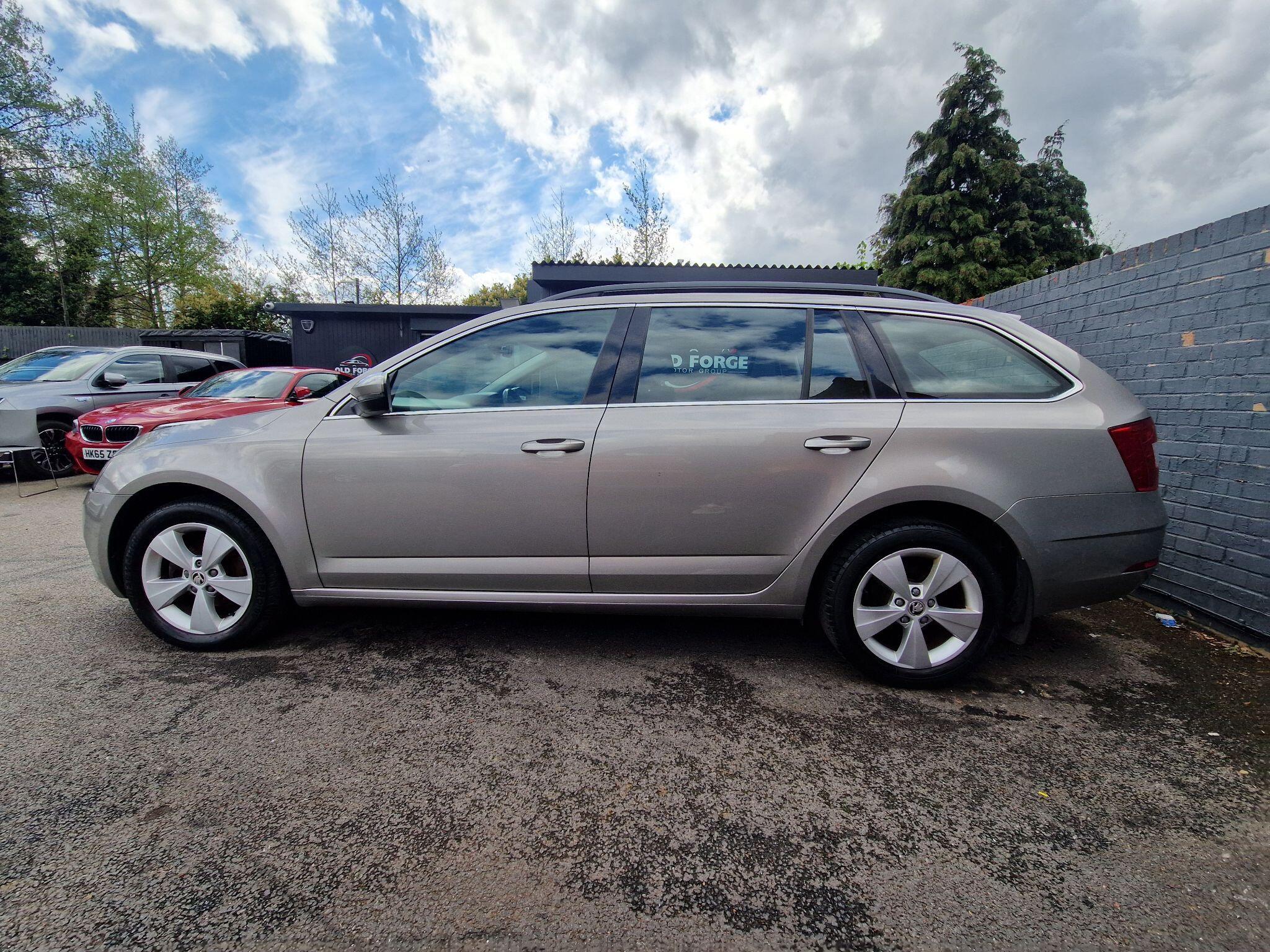 Skoda Octavia - Image 6