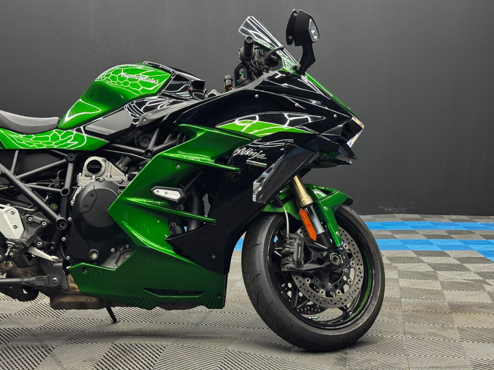 Kawasaki NINJA H2 SX - Image 14