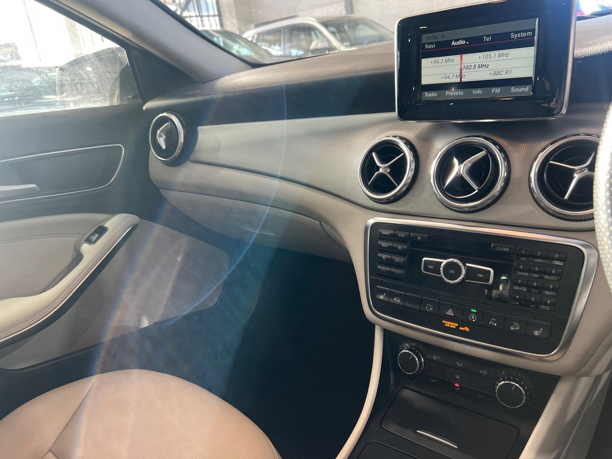 Mercedes GLA - Image 13