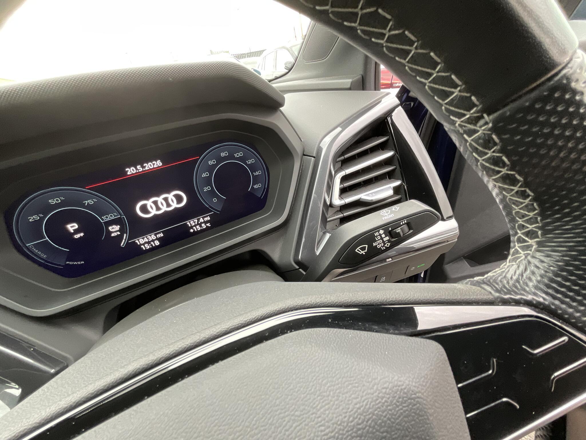 Audi Q4 E-Tron - Image 19