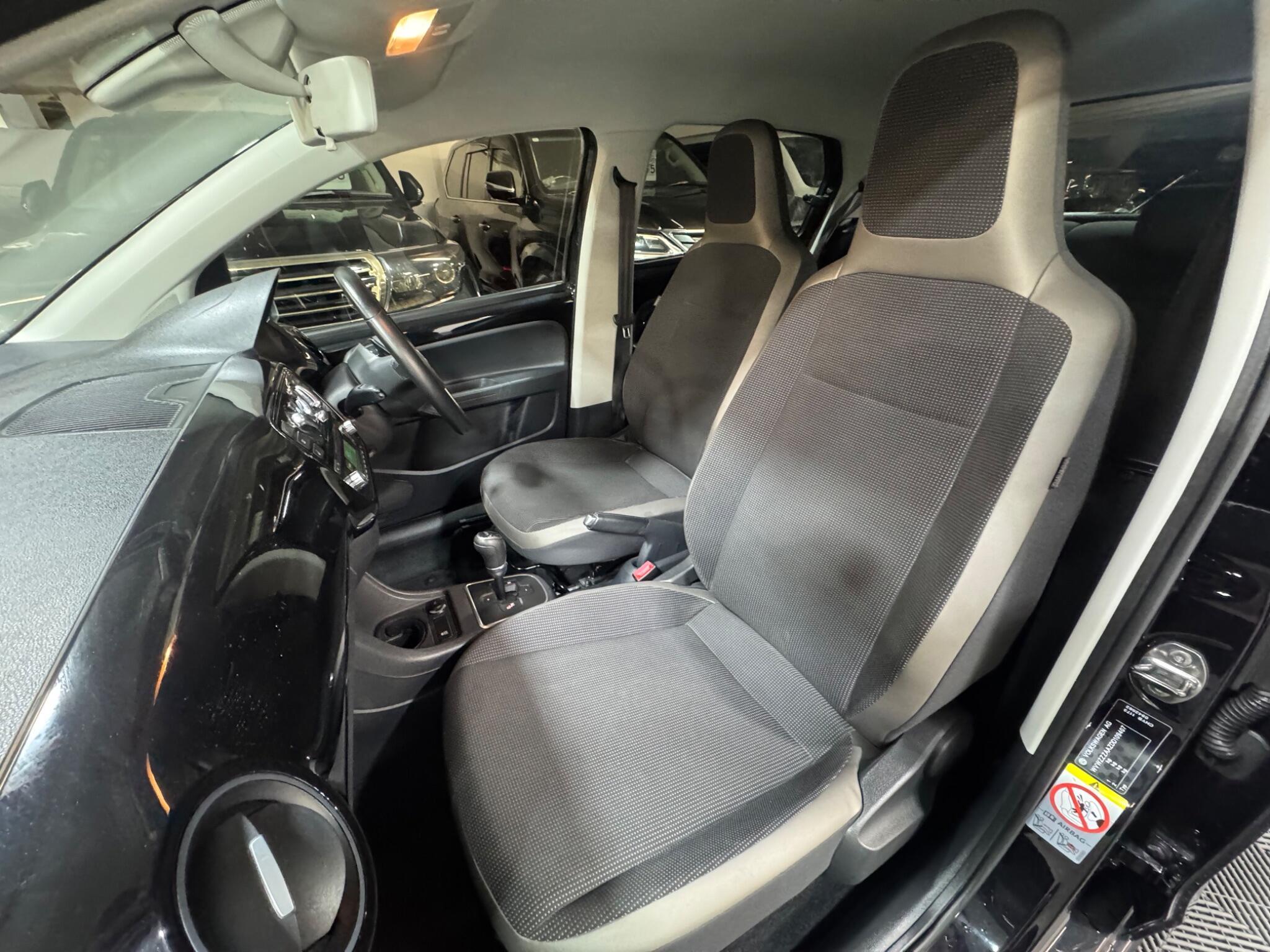 Volkswagen up! - Image 9