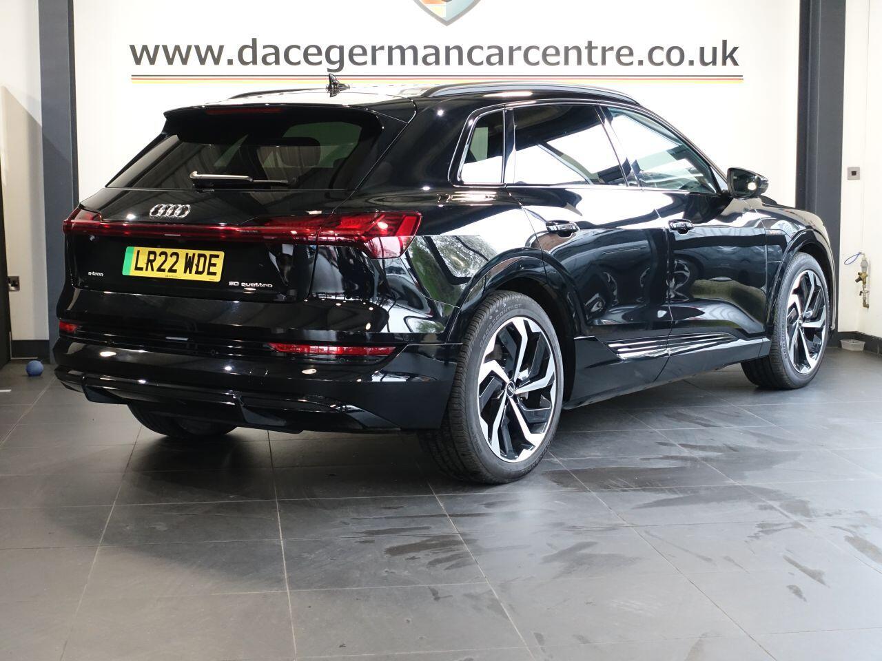 Audi E-Tron - Image 6