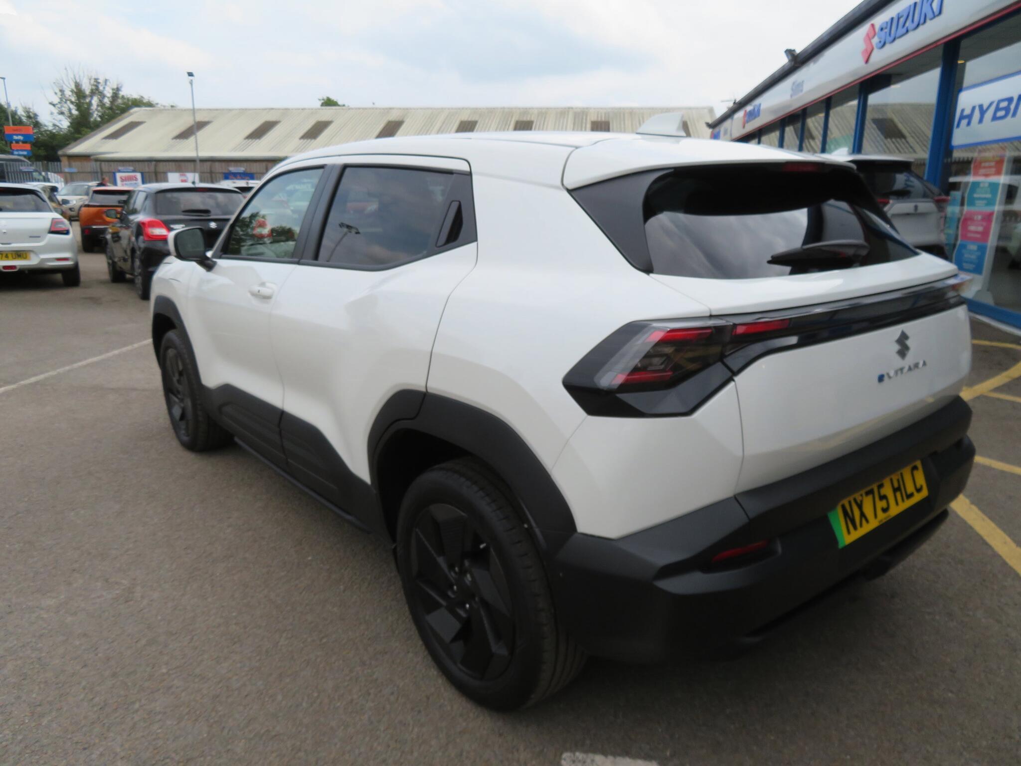 Suzuki e Vitara - Image 12