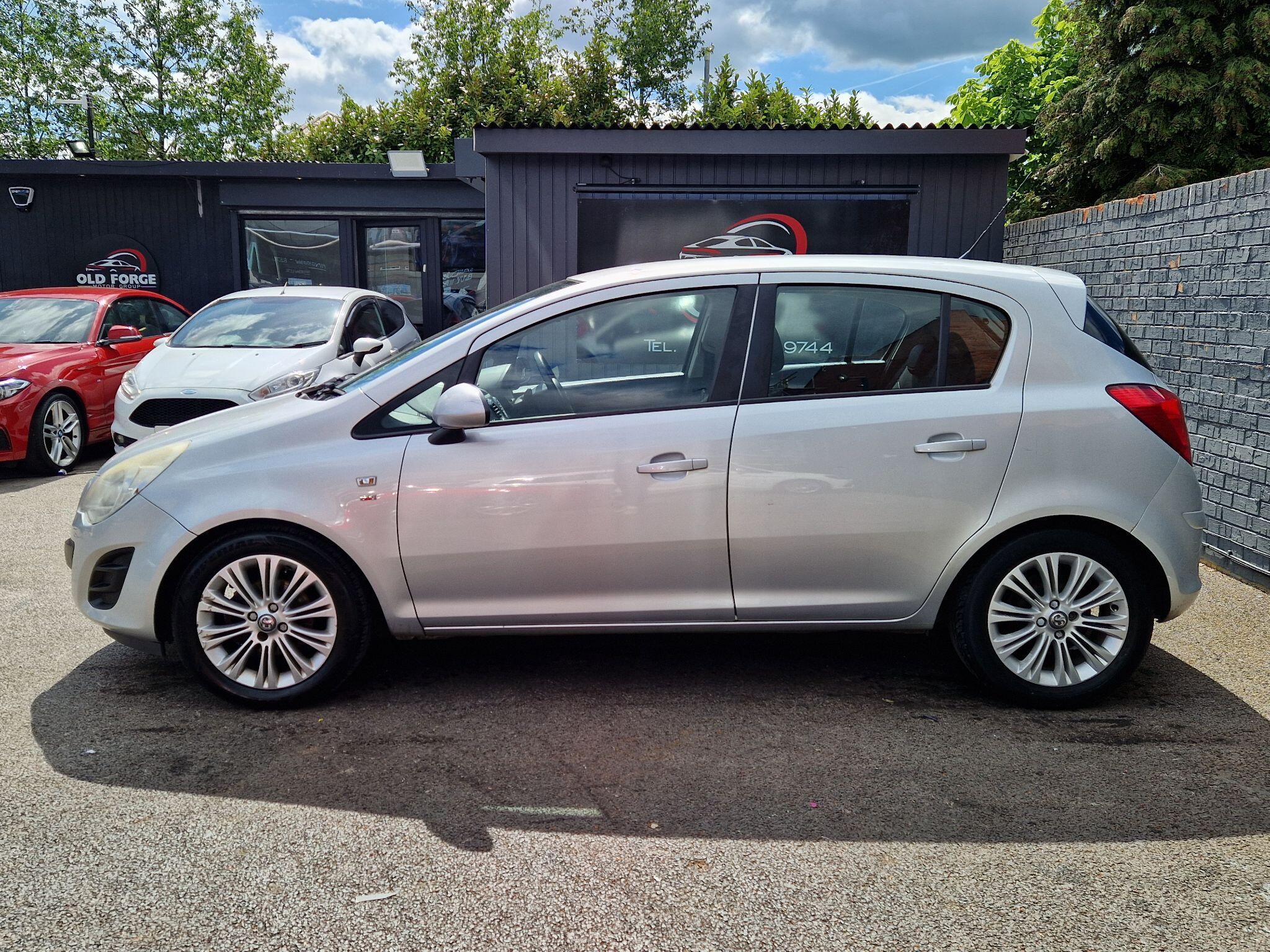 Vauxhall Corsa - Image 6