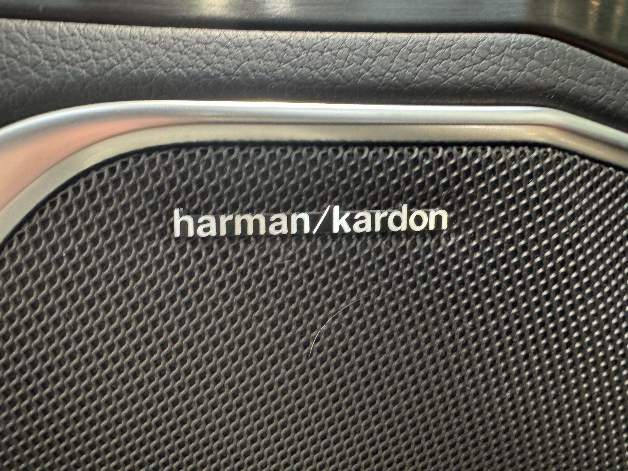 Mercedes SL - Image 63