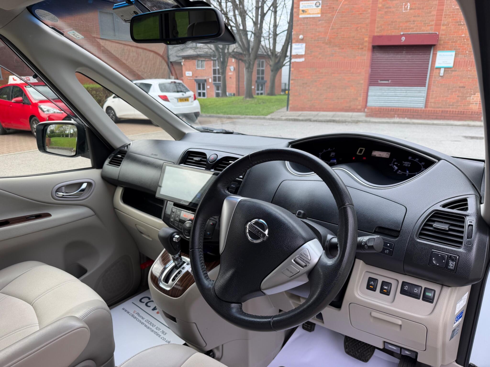 Nissan Serena - Image 39