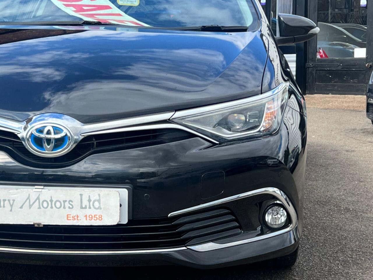 Toyota Auris - Image 13