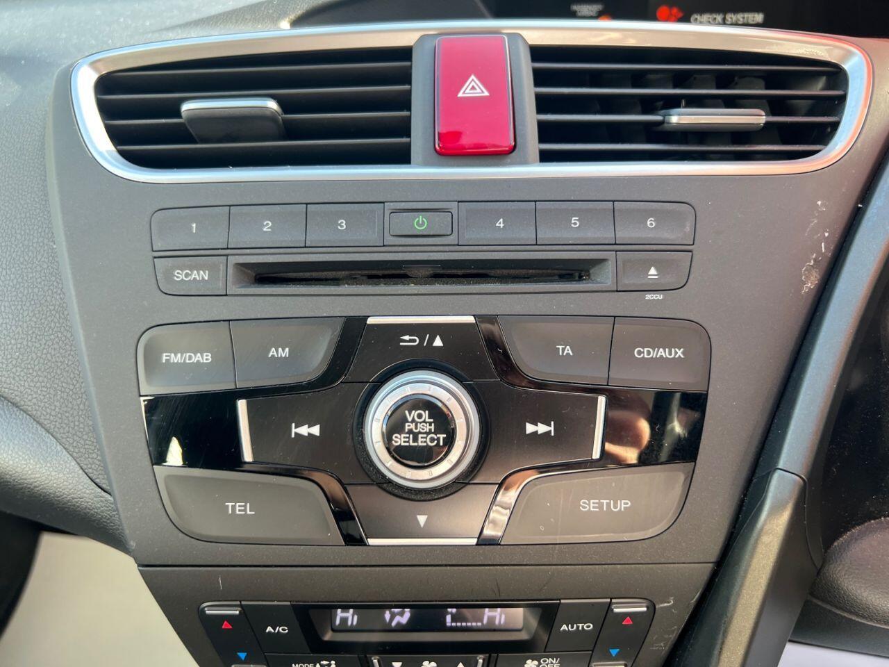 Honda Civic - Image 29