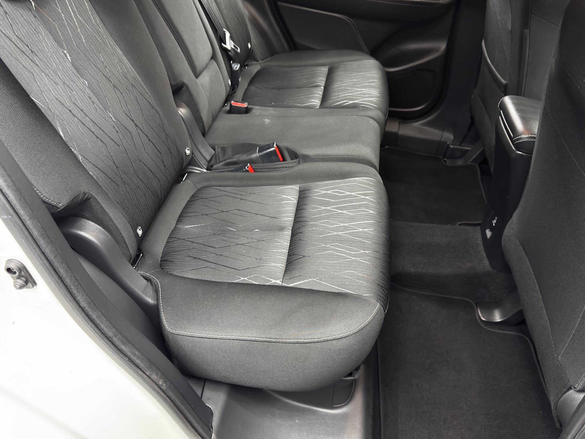 Mitsubishi Eclipse Cross - Image 16