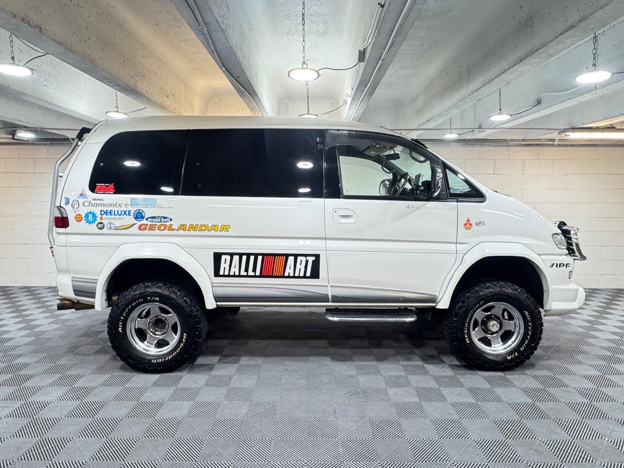 Mitsubishi Delica - Image 5