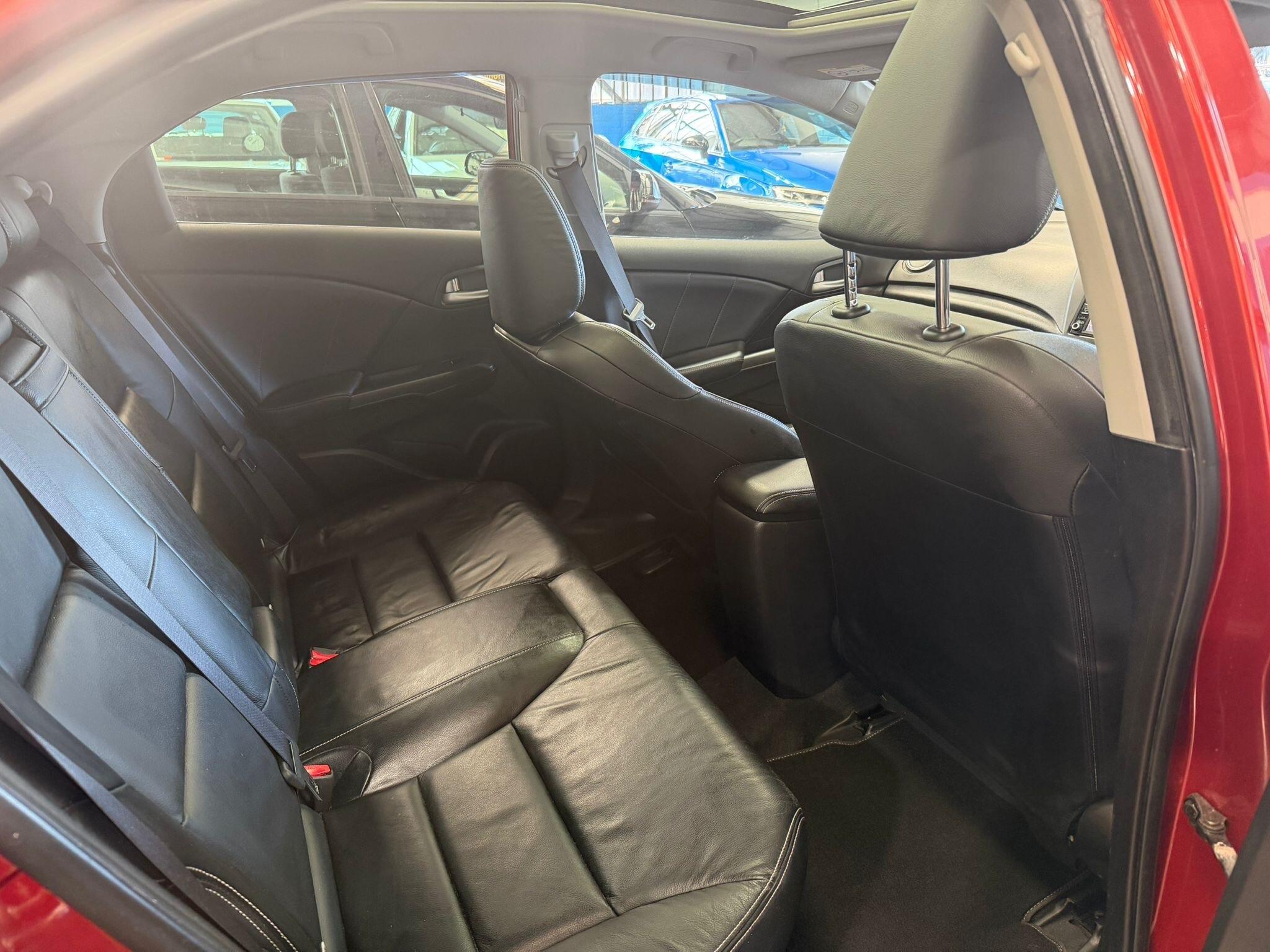 Honda Civic - Image 10