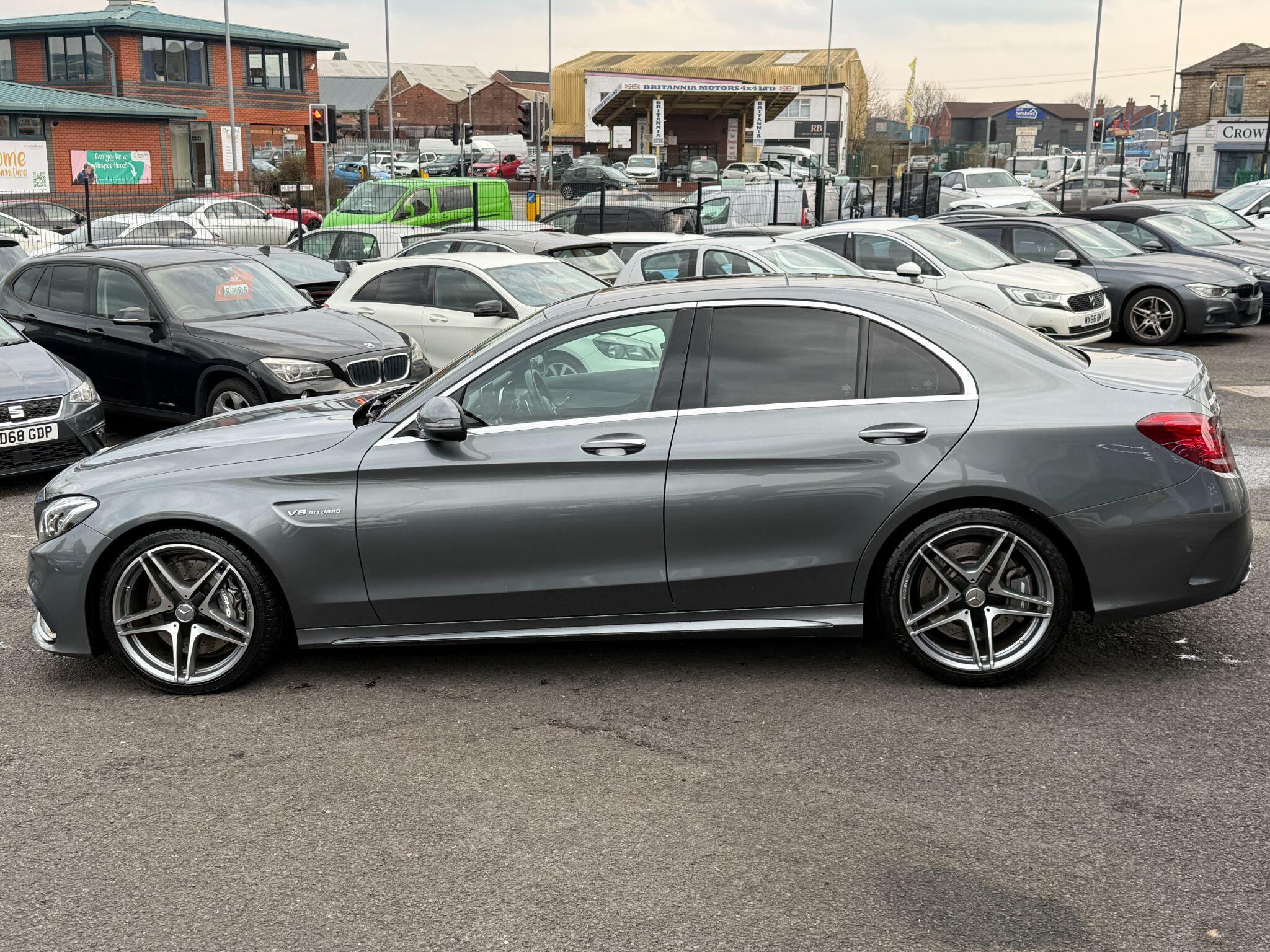Mercedes C Class - Image 16