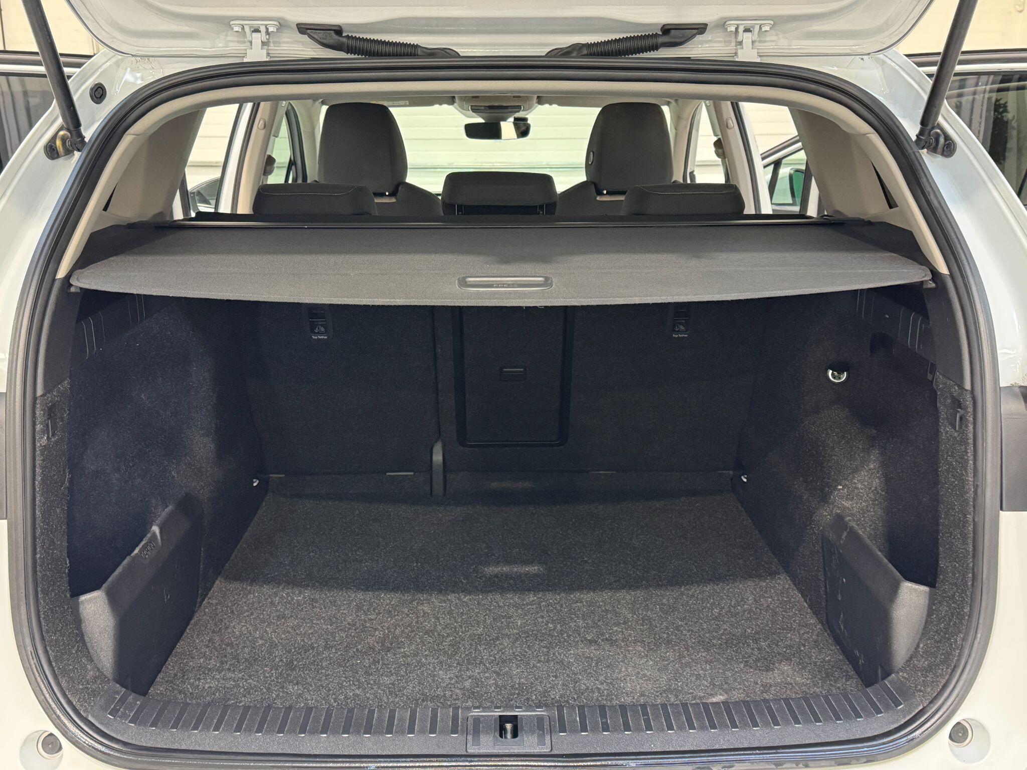 Skoda Enyaq - Image 63