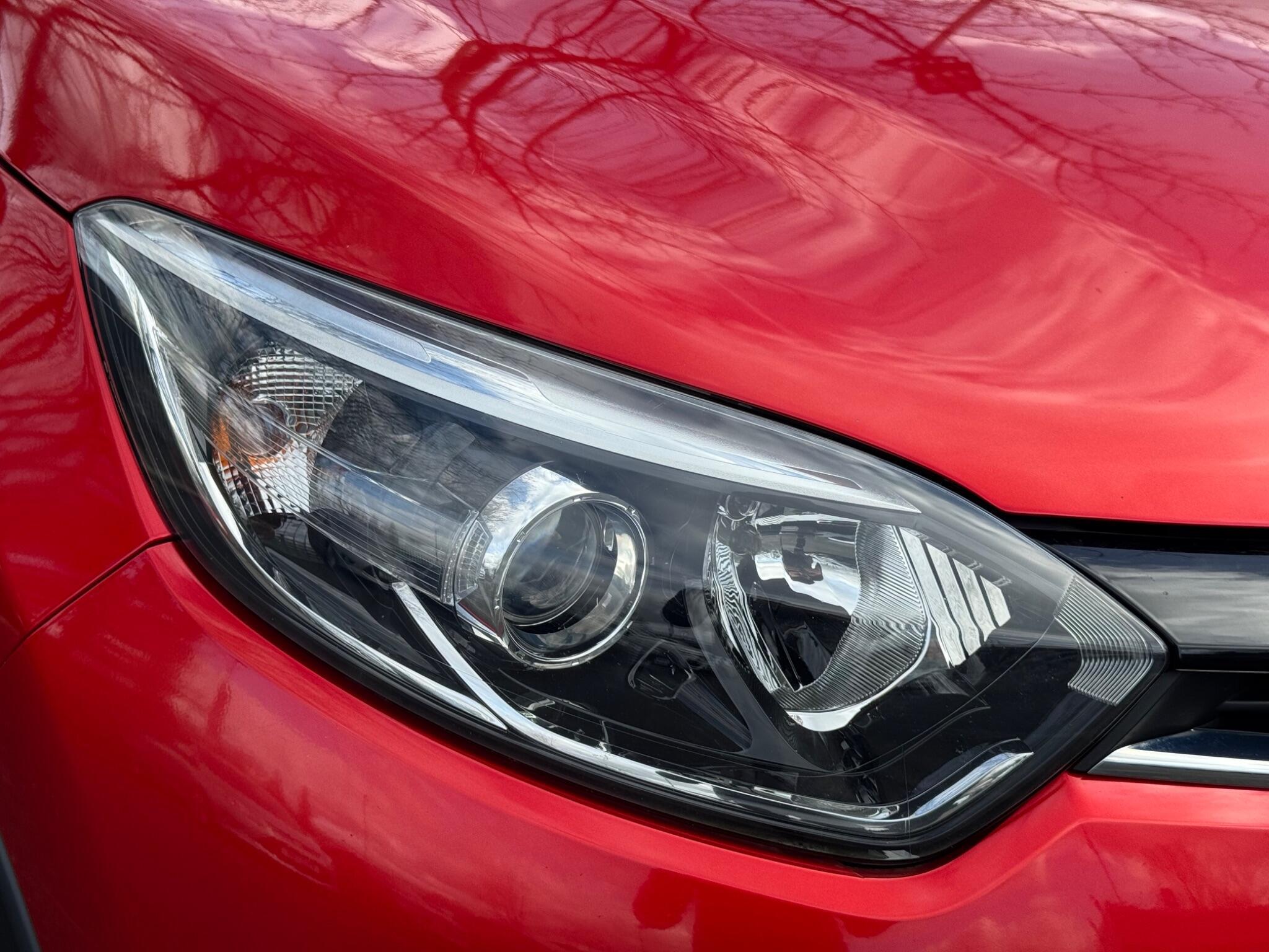 Renault Captur - Image 8