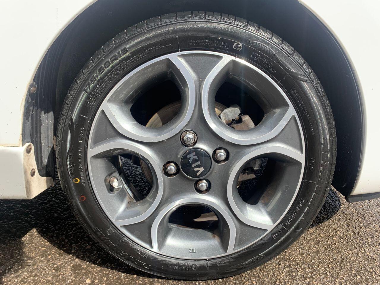 Kia Picanto - Image 27