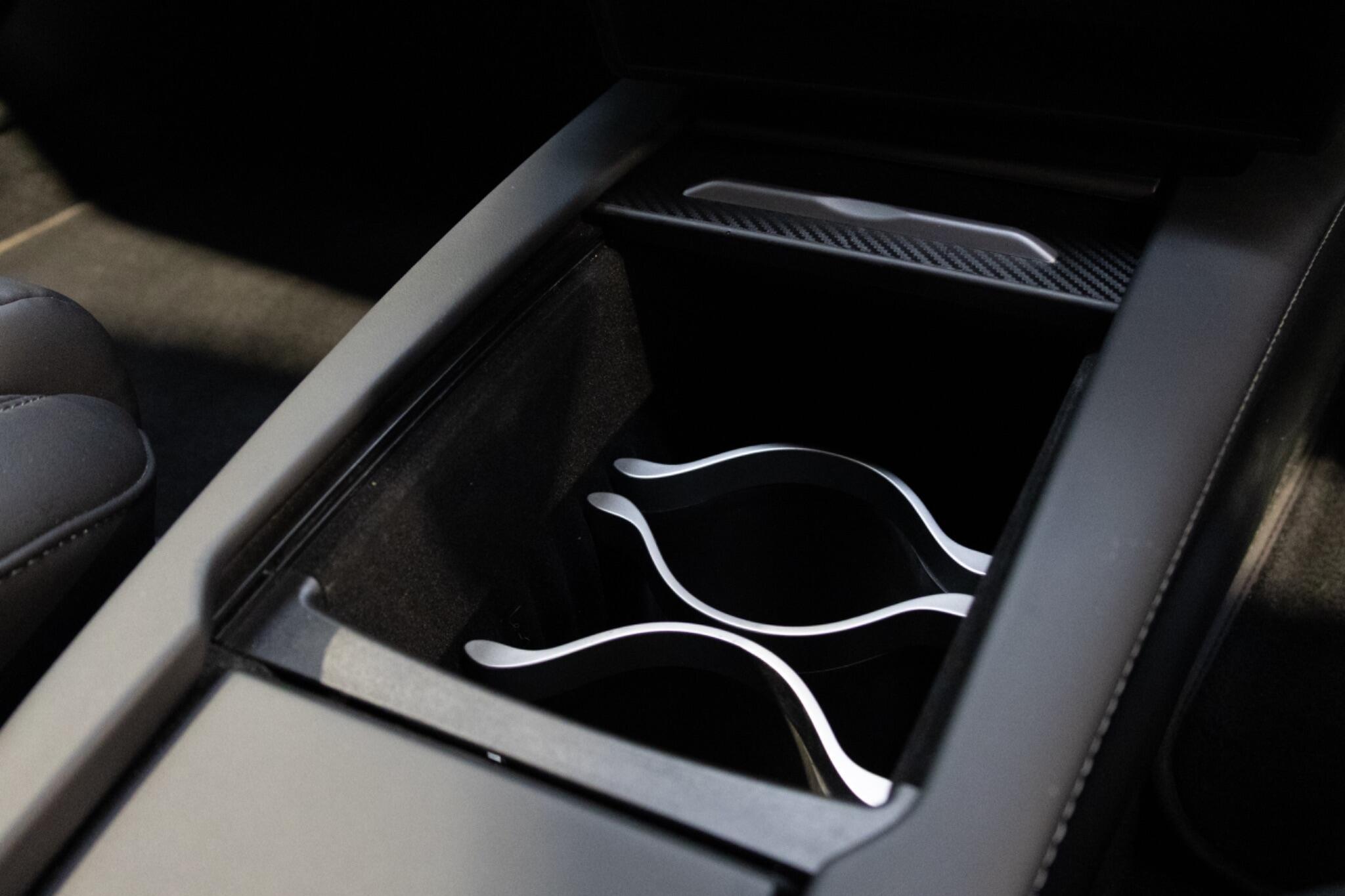 Tesla Model S - Image 16