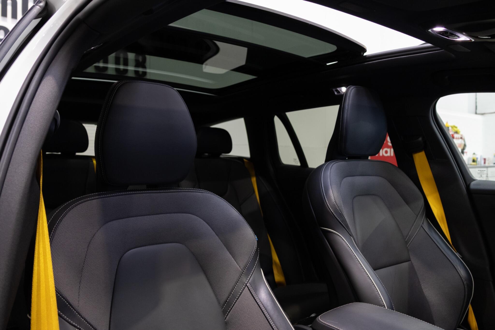 Volvo V60 - Image 14