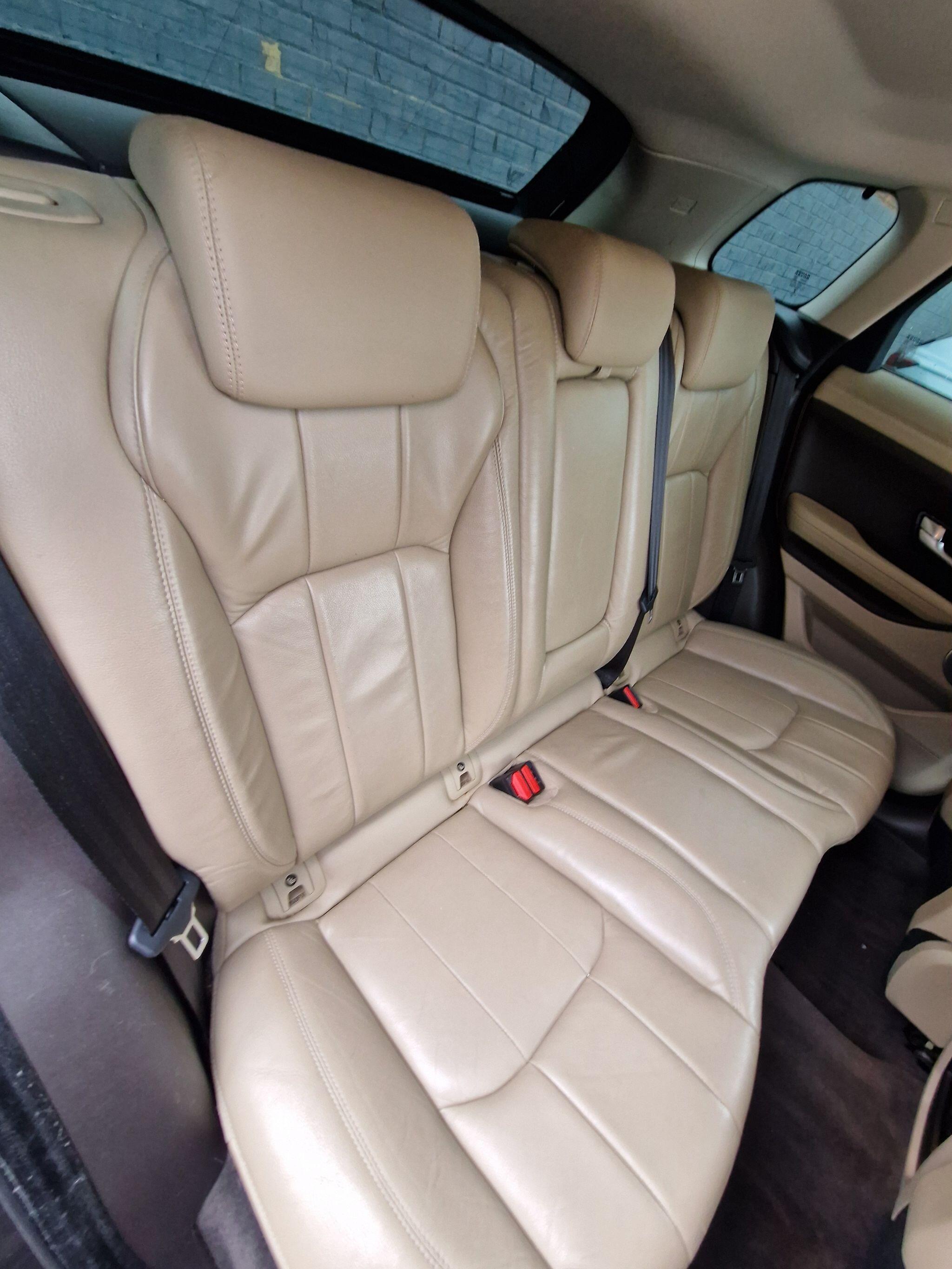 Land Rover Range Rover Evoque - Image 46