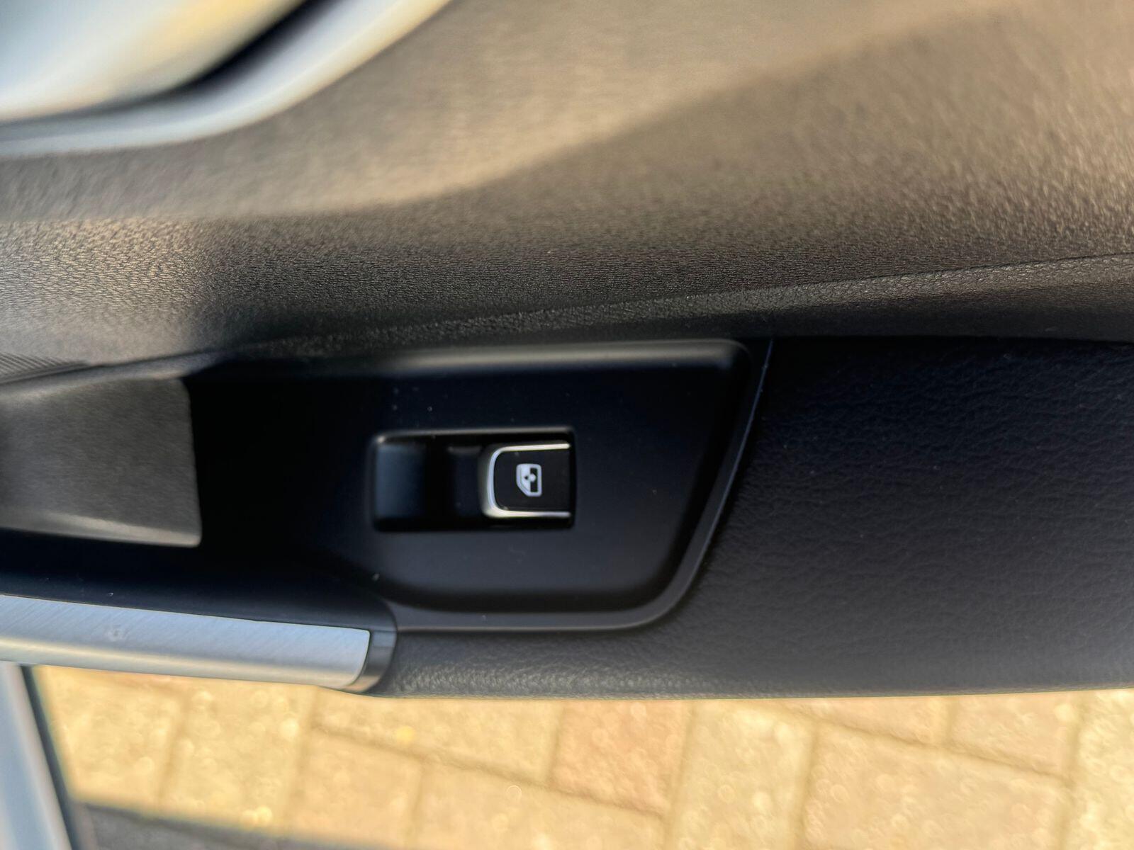 Audi Q2 - Image 15