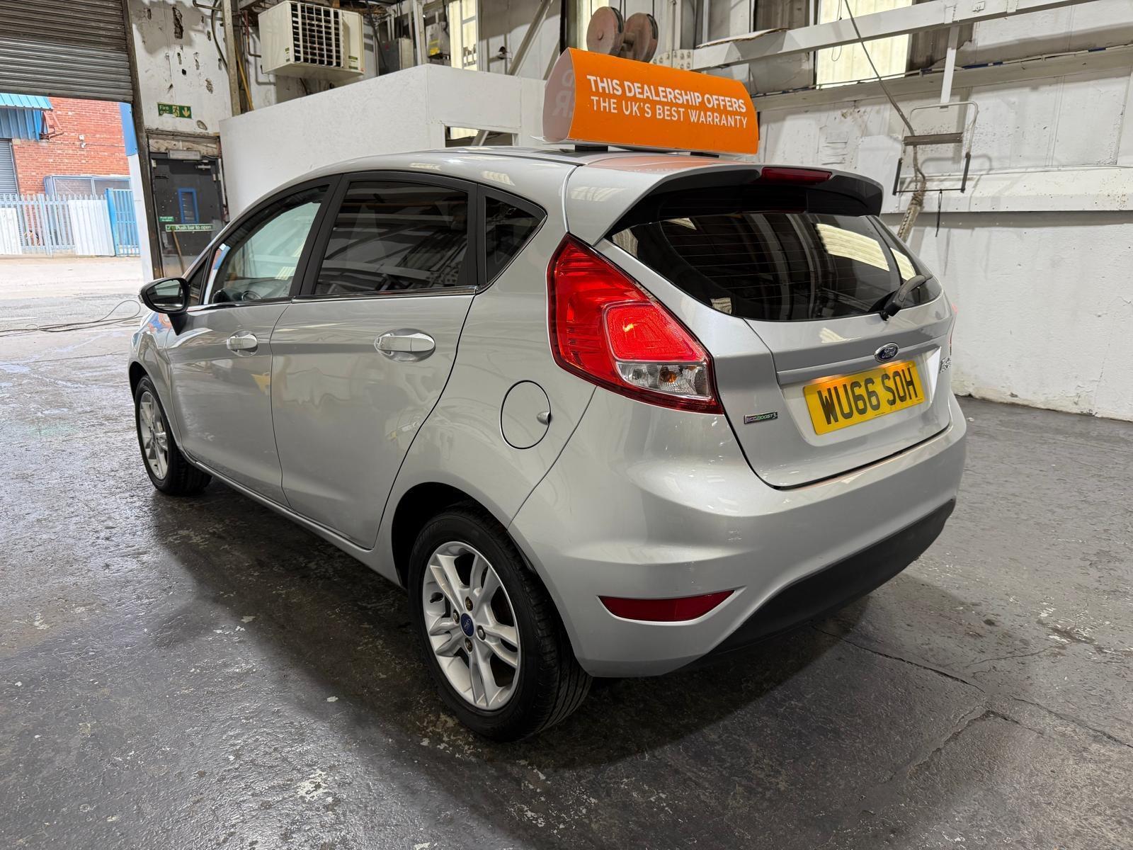 Ford Fiesta - Image 14