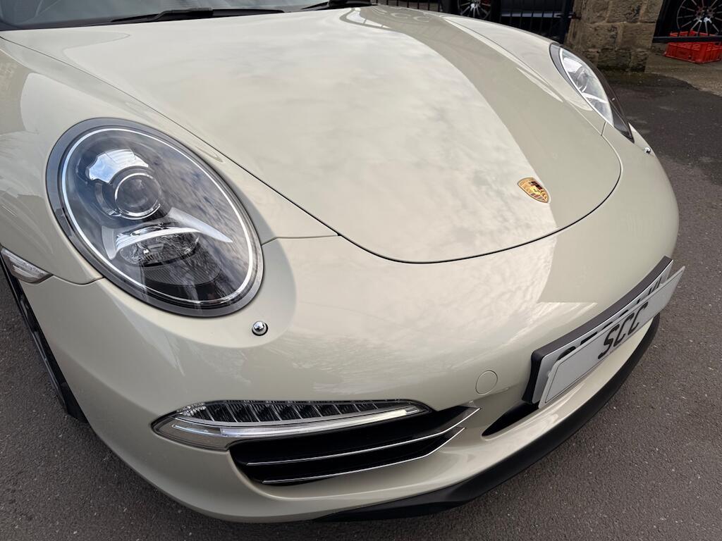 Porsche 911 - Image 40