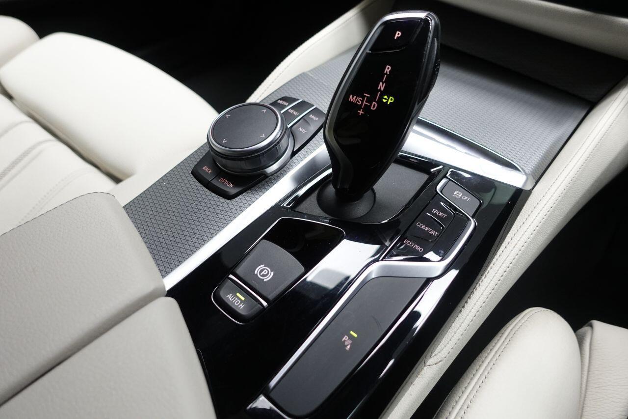 BMW 5 Series - Image 28