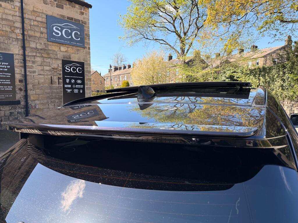 Jaguar F-Pace - Image 25