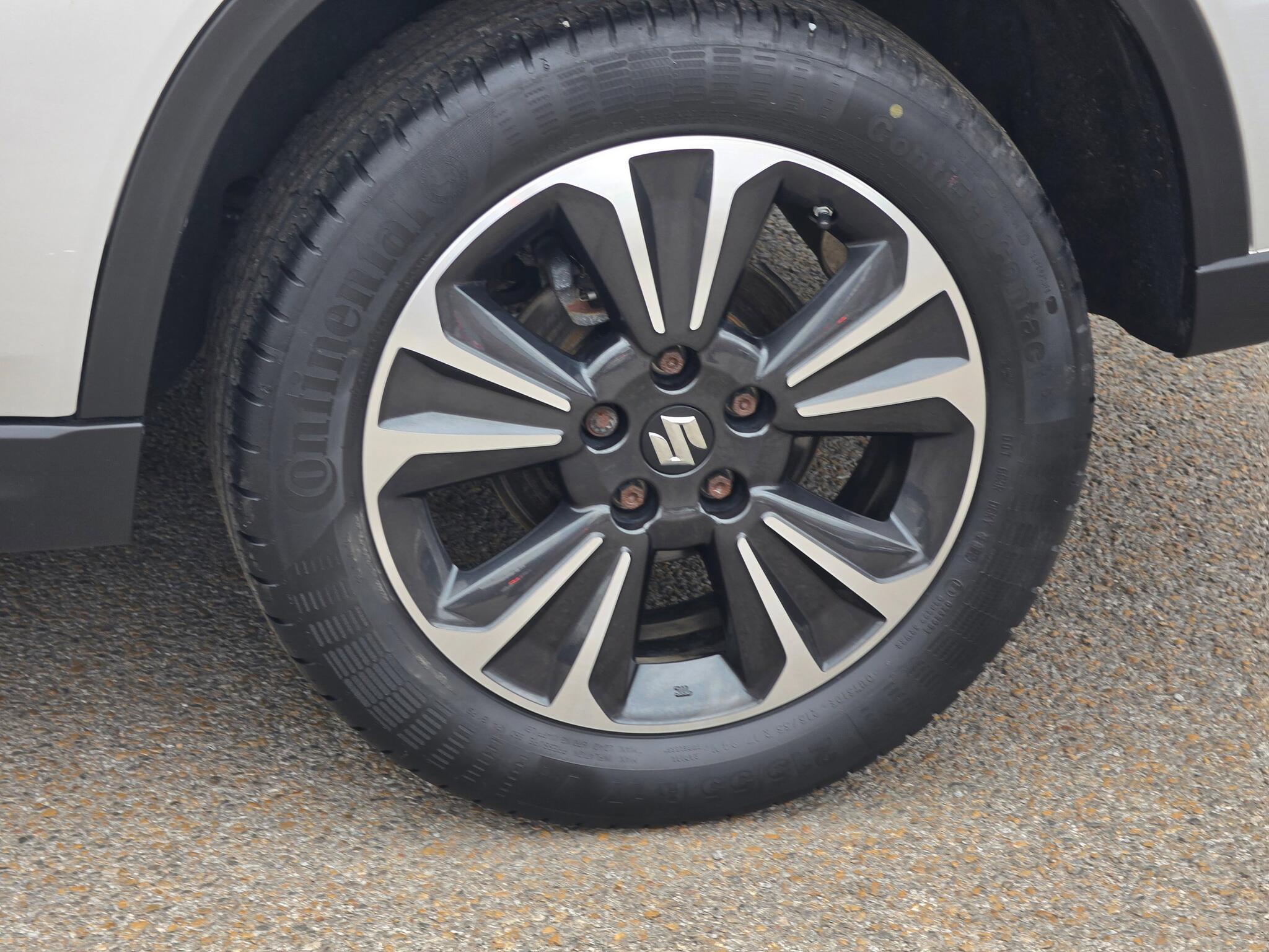 Suzuki Vitara - Image 7