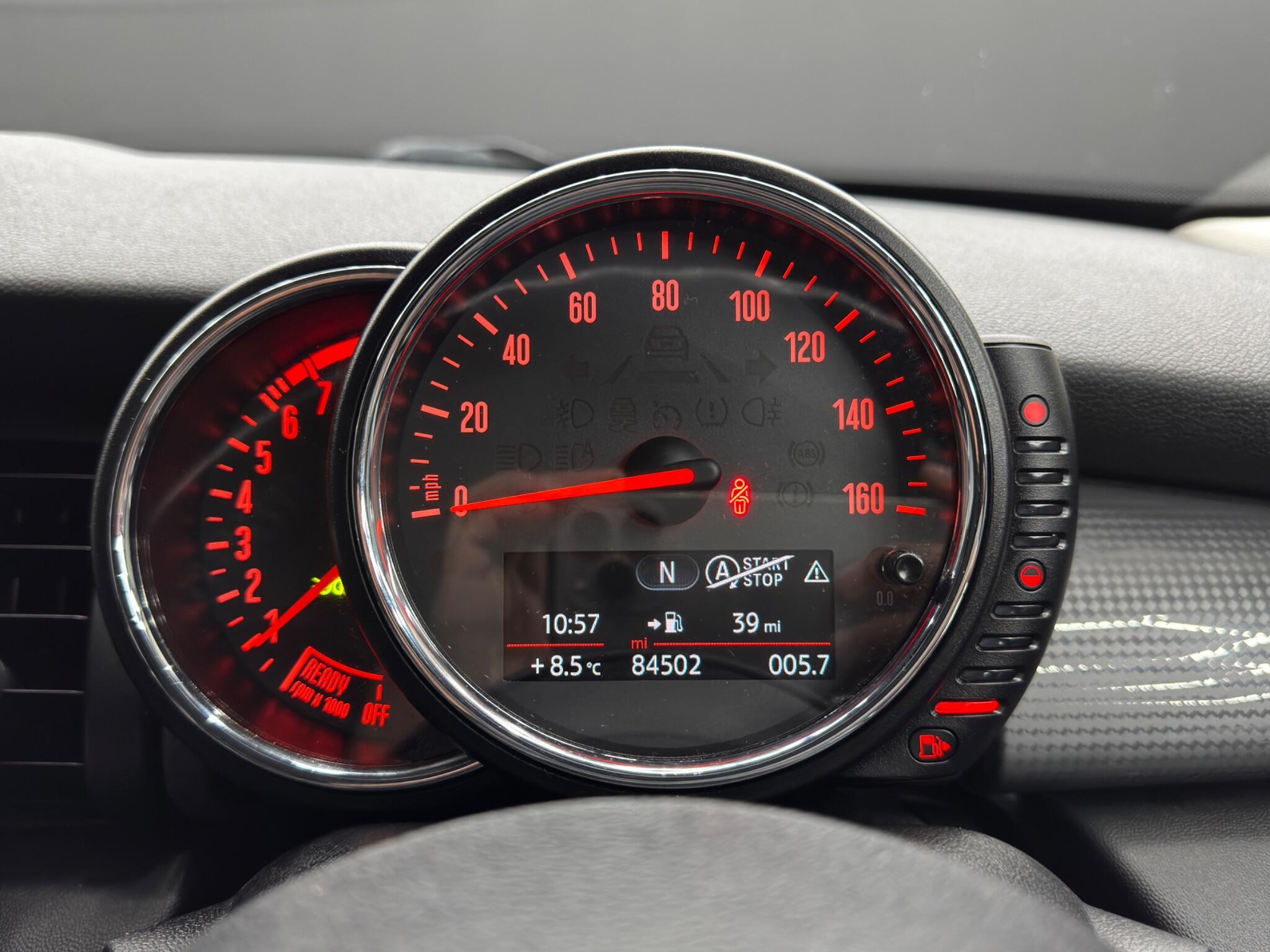 MINI Hatch - Image 22