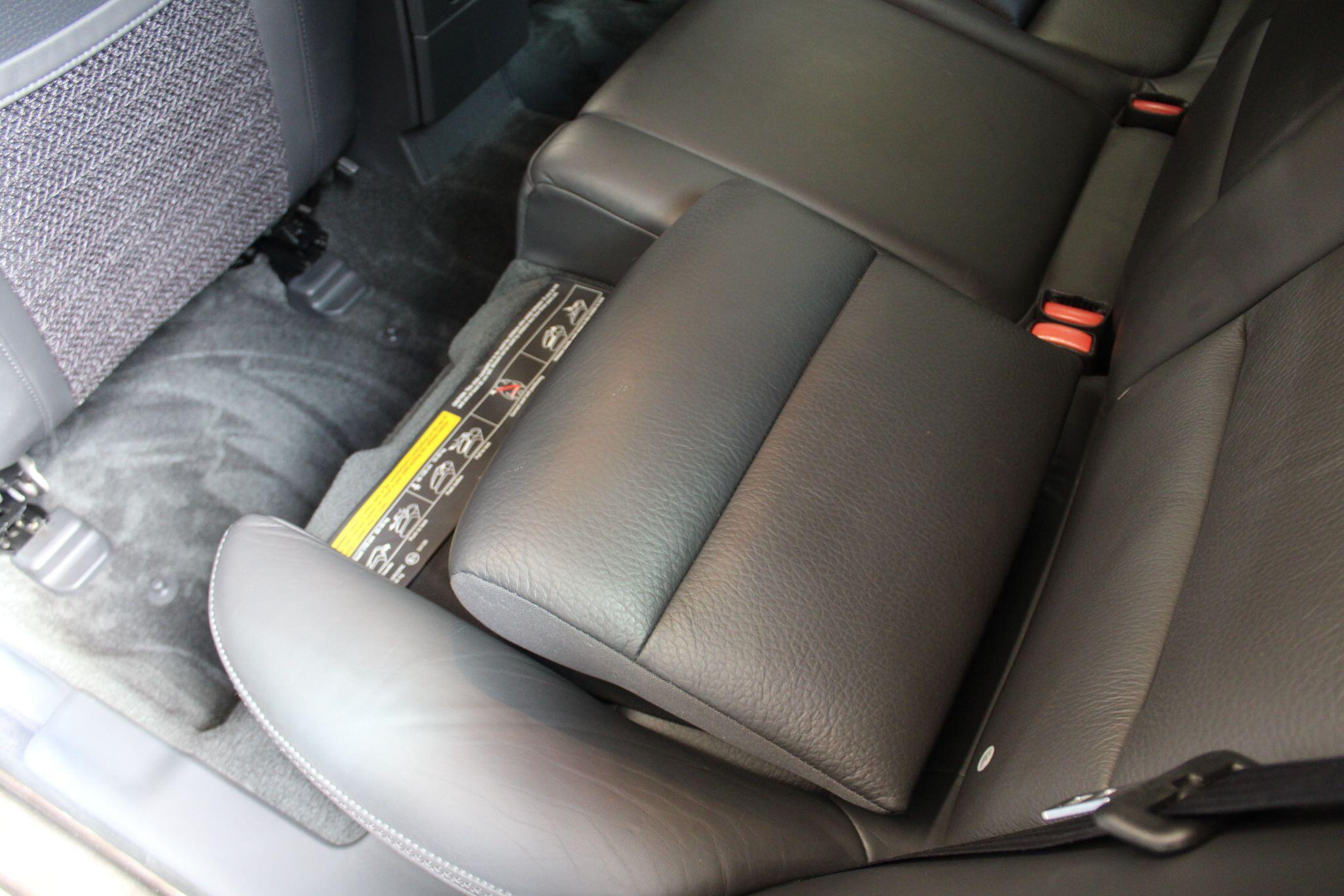 Volvo XC70 - Image 54