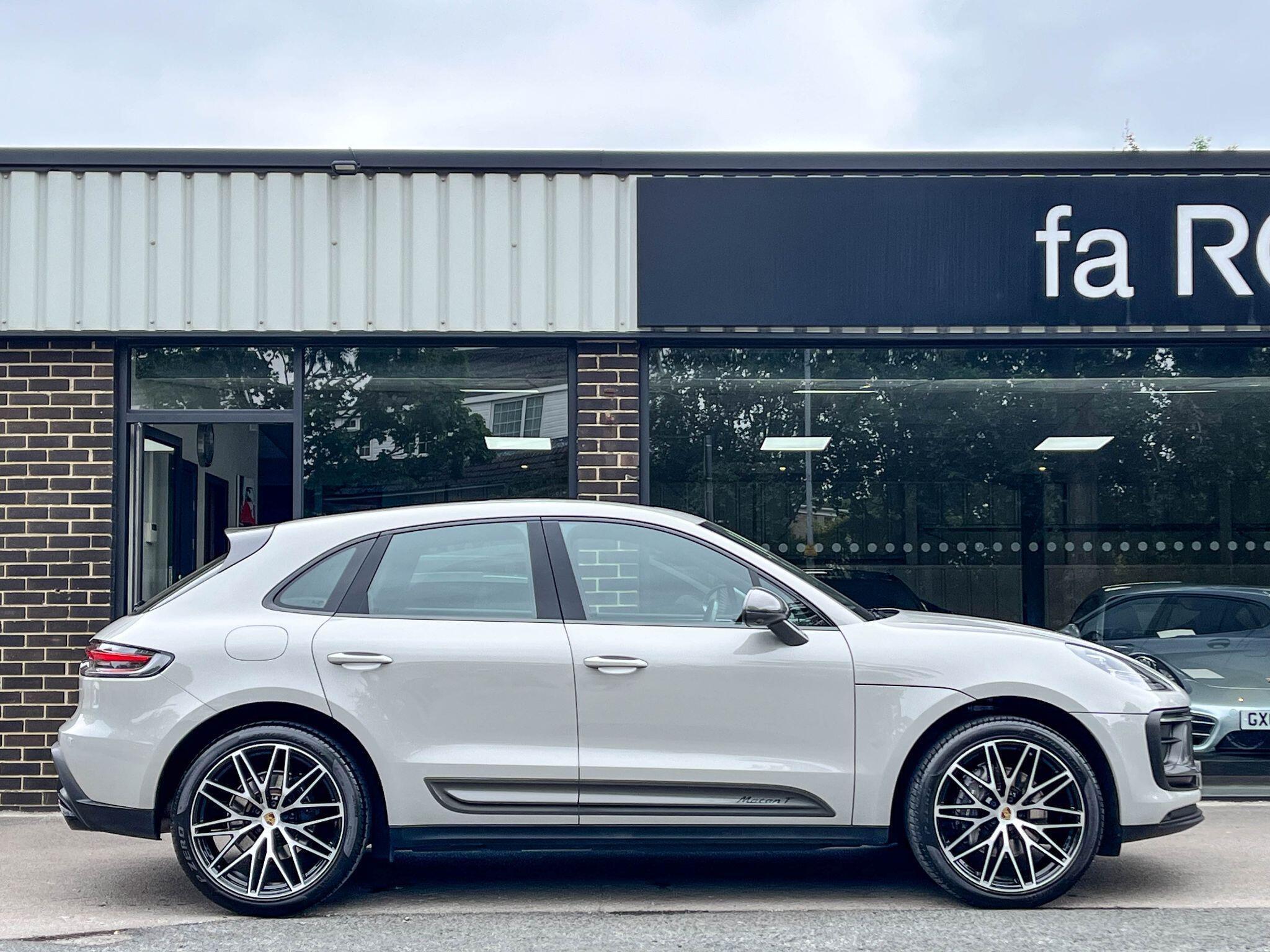 Porsche Macan - Image 17