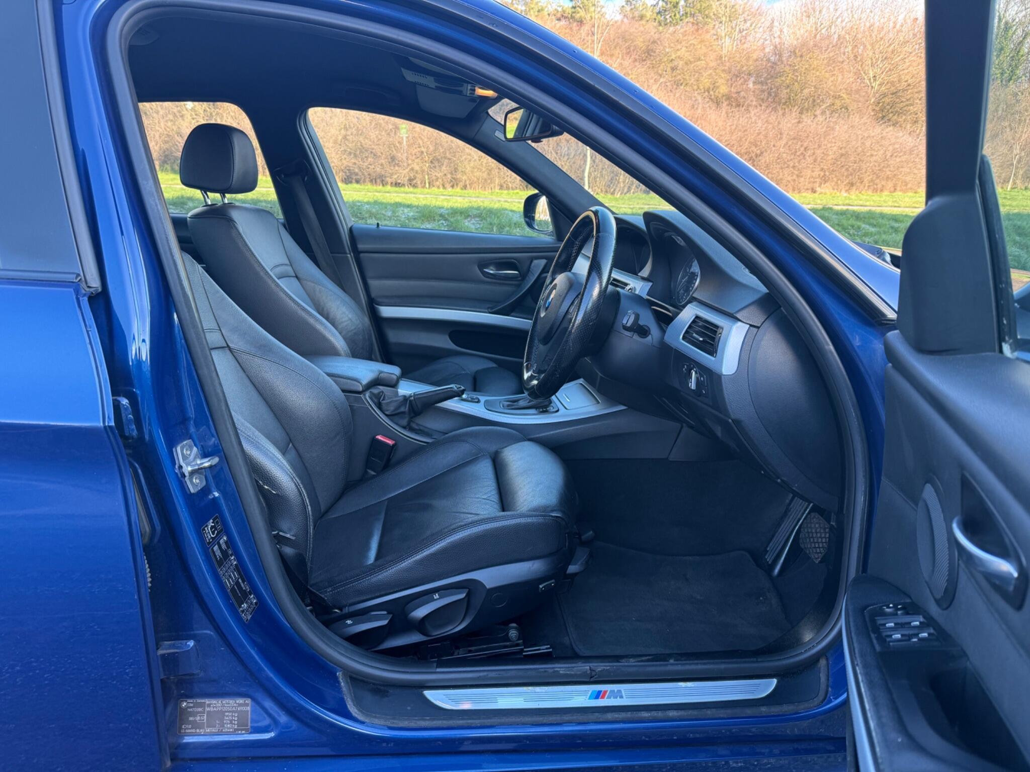 BMW 3 Series - Image 23