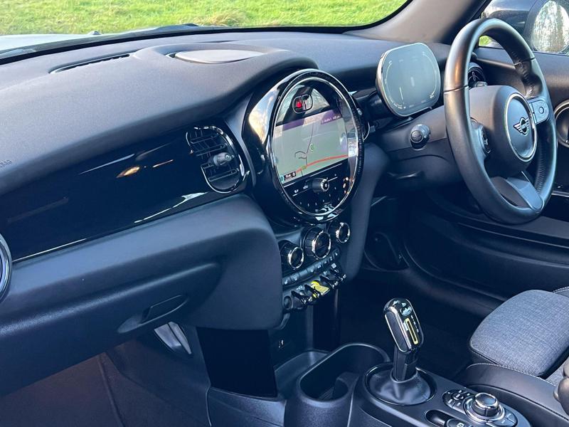 MINI Electric Hatch - Image 12