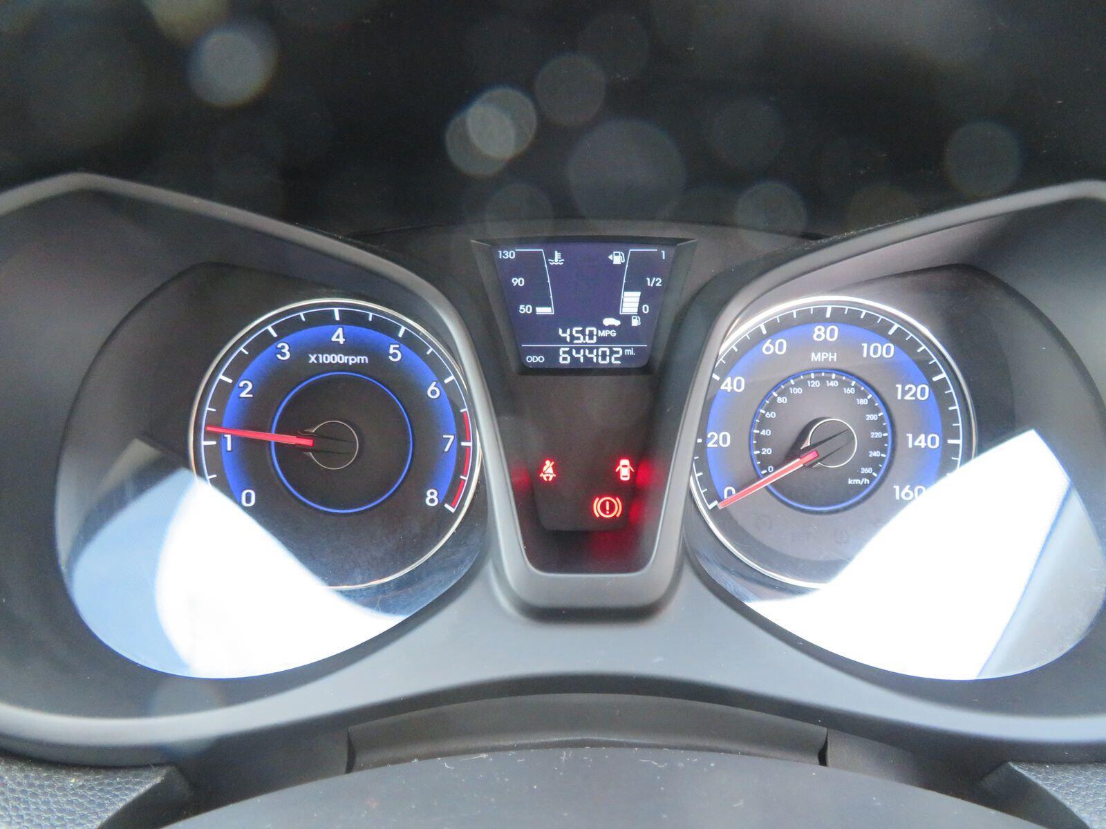 Hyundai ix20 - Image 18