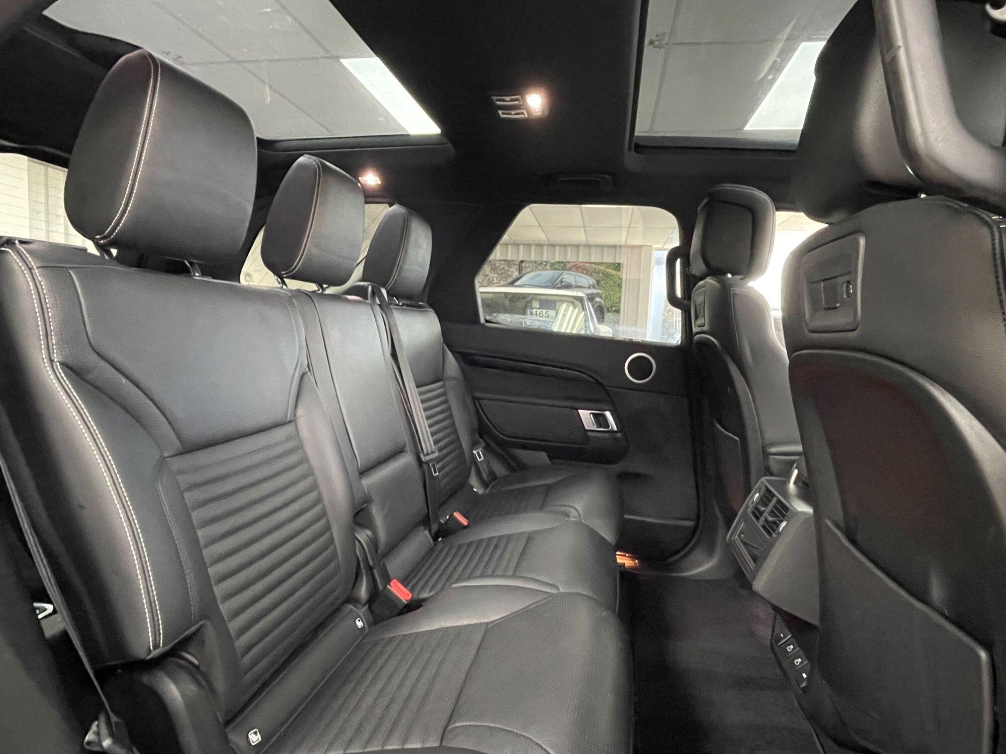 Land Rover Discovery - Image 27