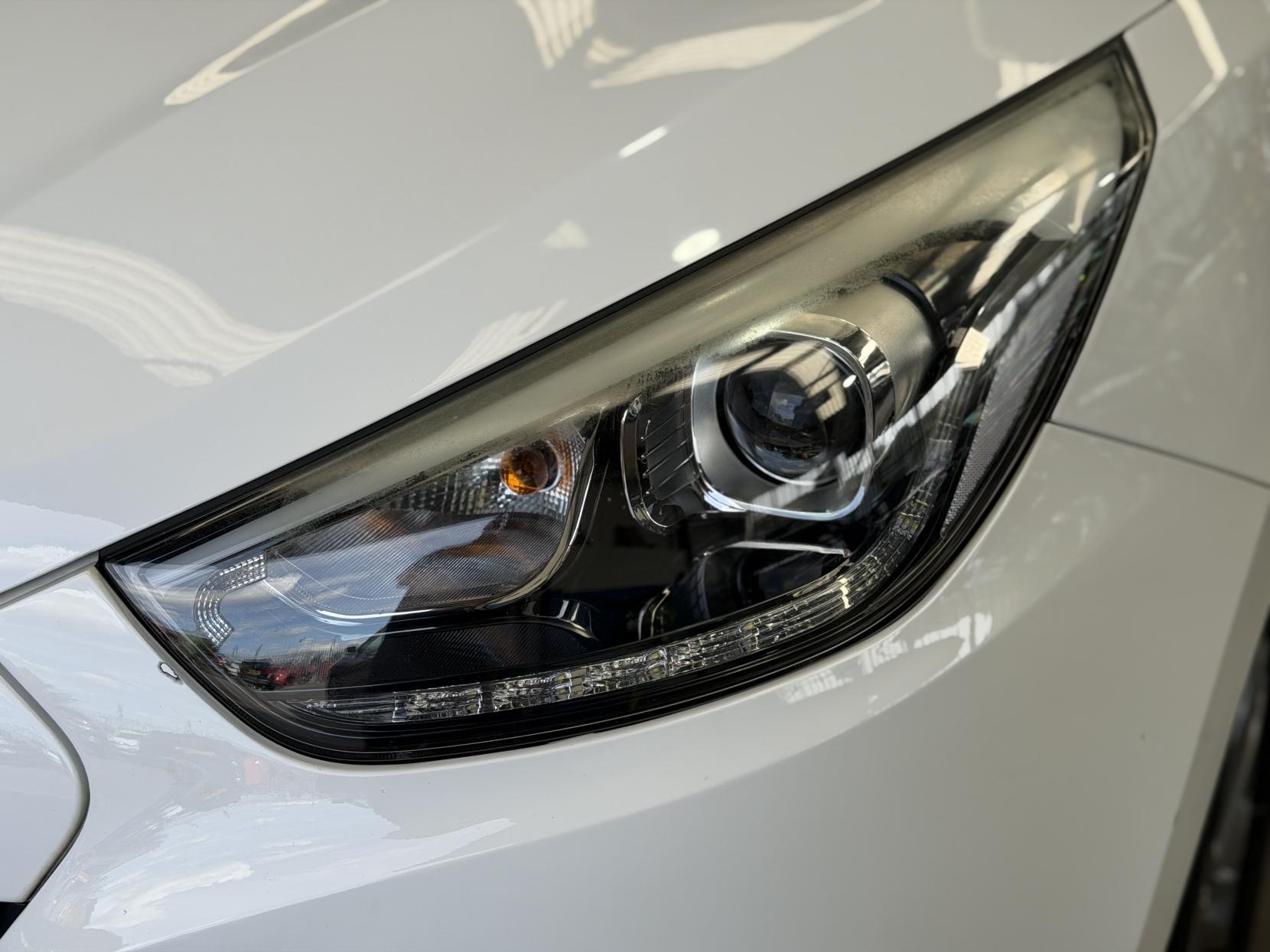 Hyundai ix35 - Image 10