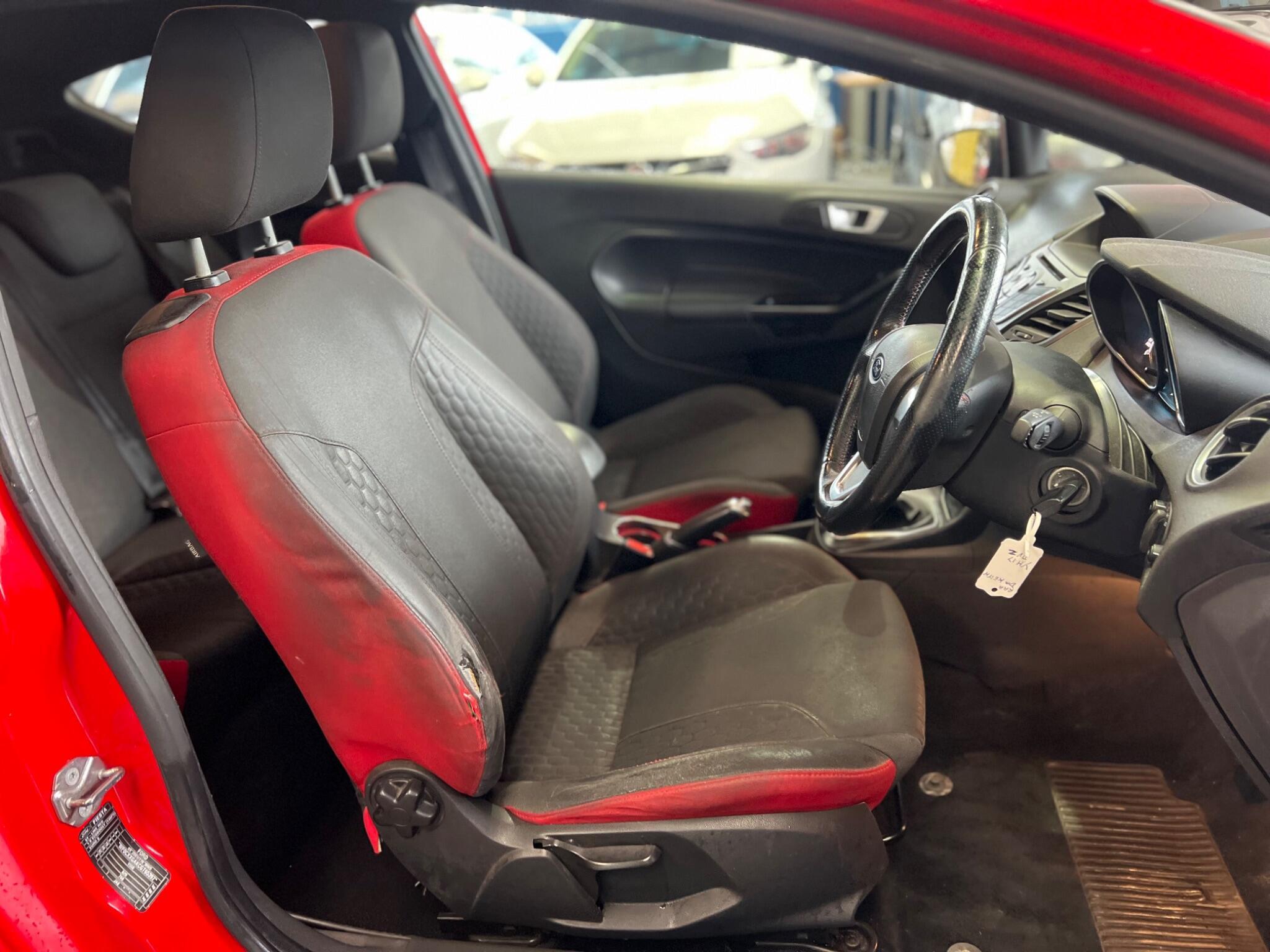 Ford Fiesta - Image 15