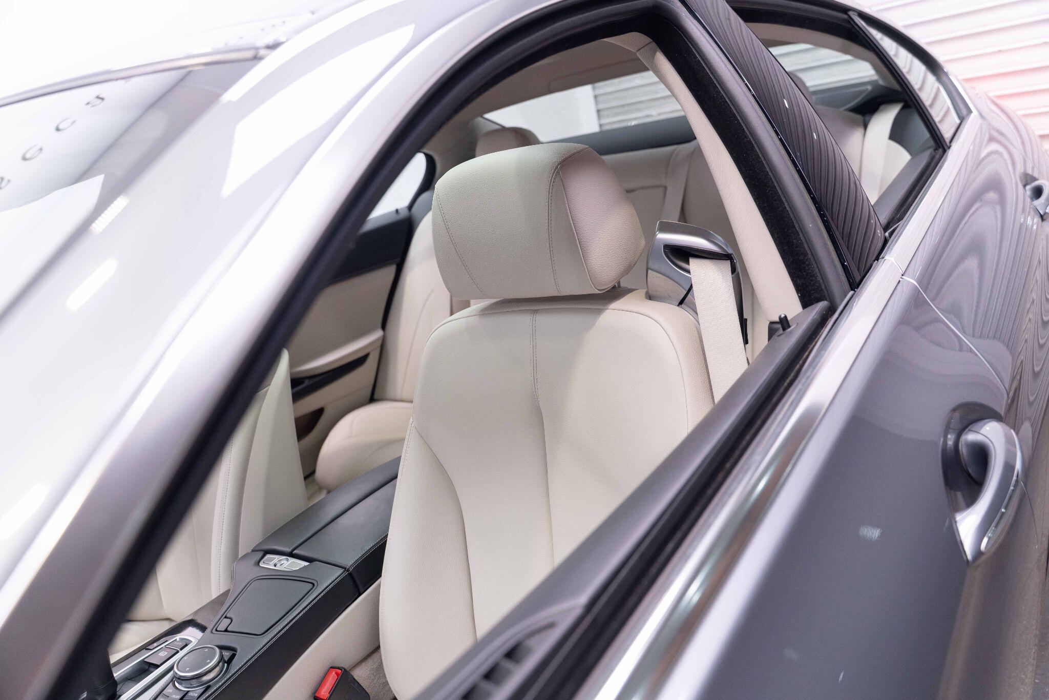 BMW 6 SERIES GRAN COUPE - Image 49