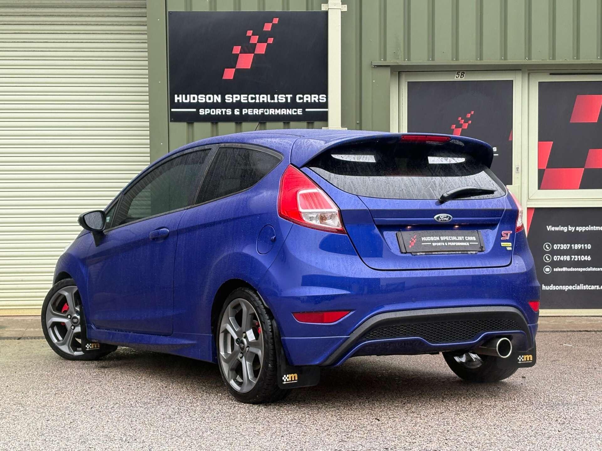 Ford Fiesta - Image 15