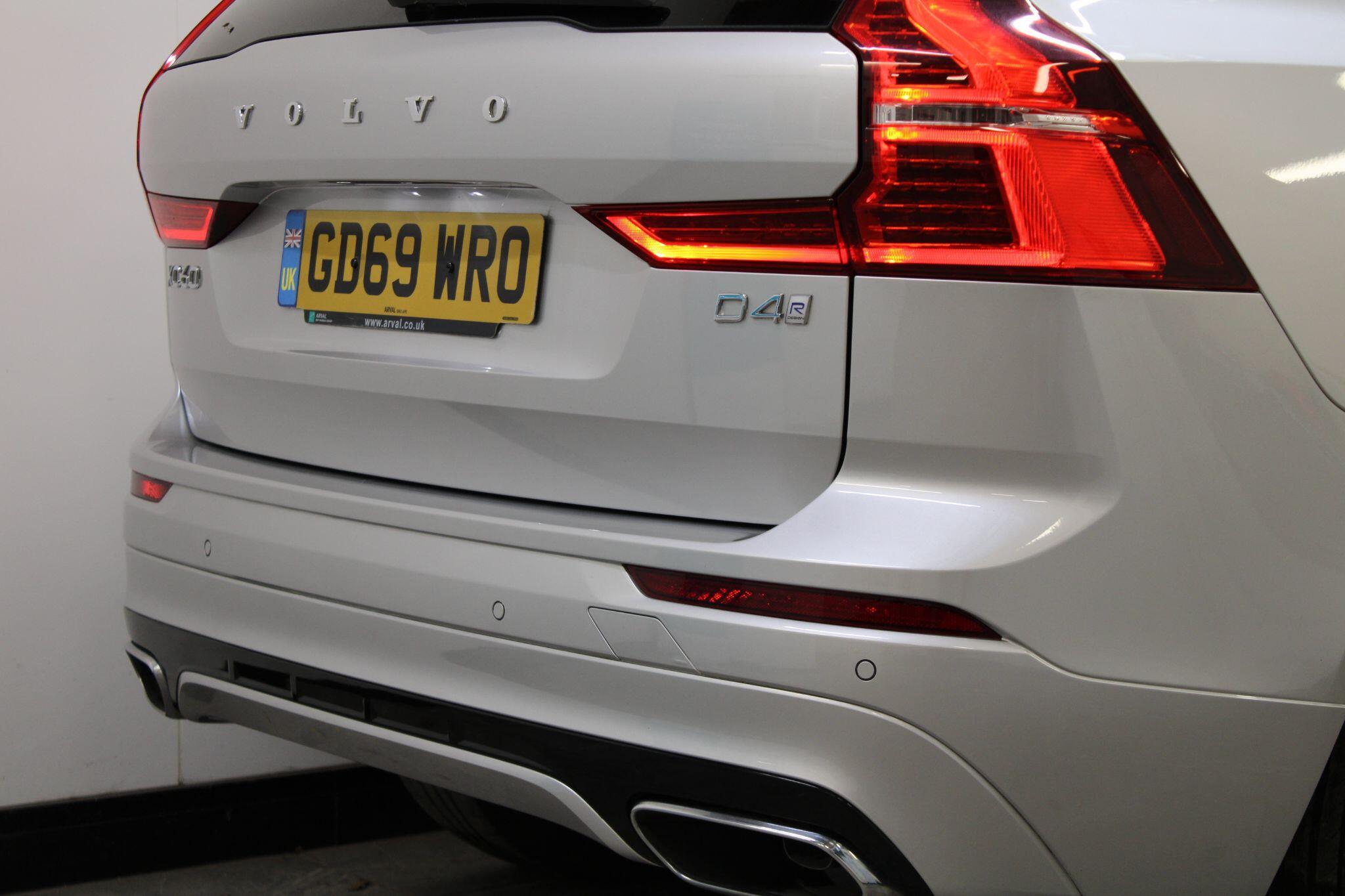 Volvo XC60 - Image 9
