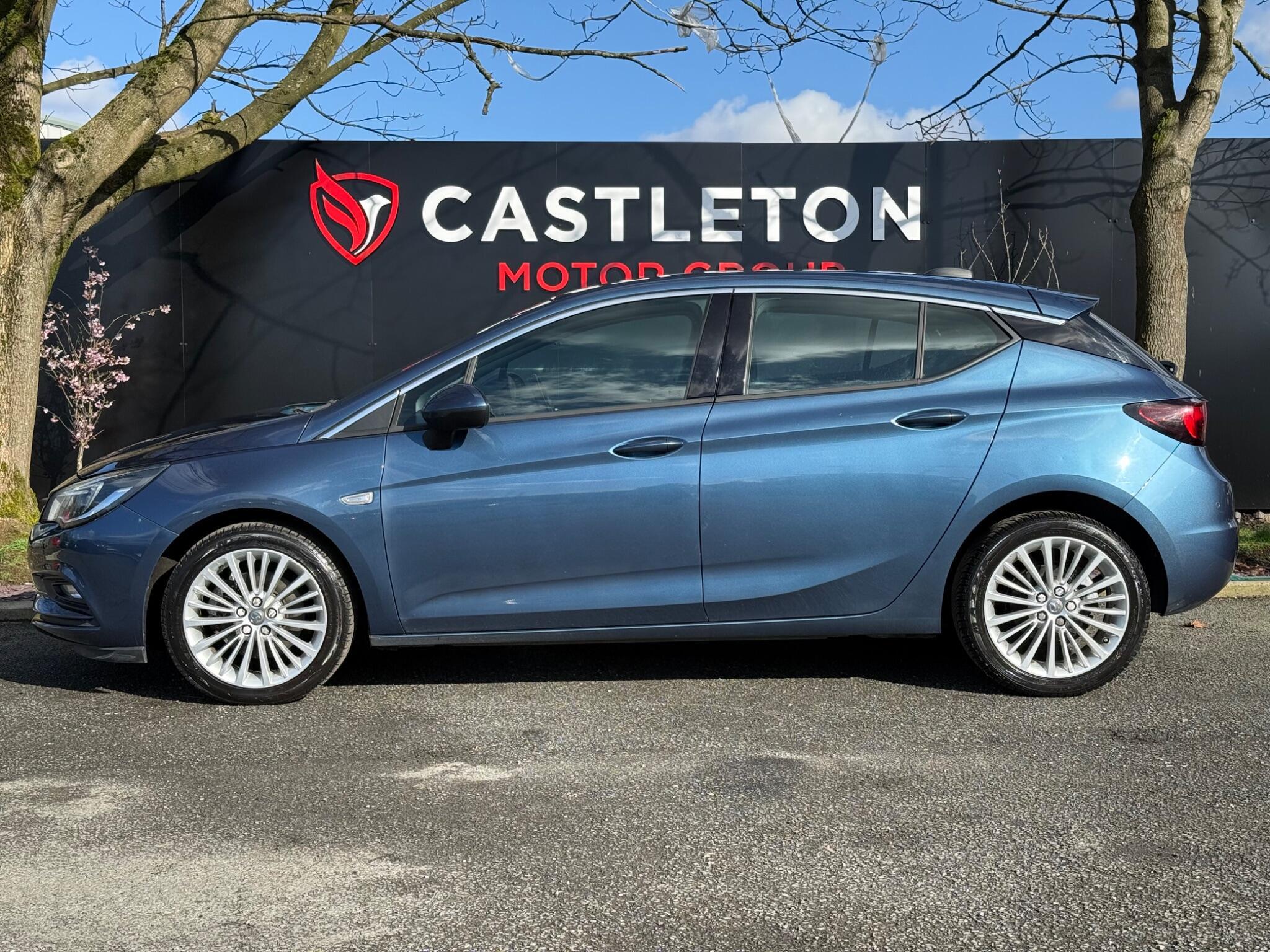 Vauxhall Astra - Image 11